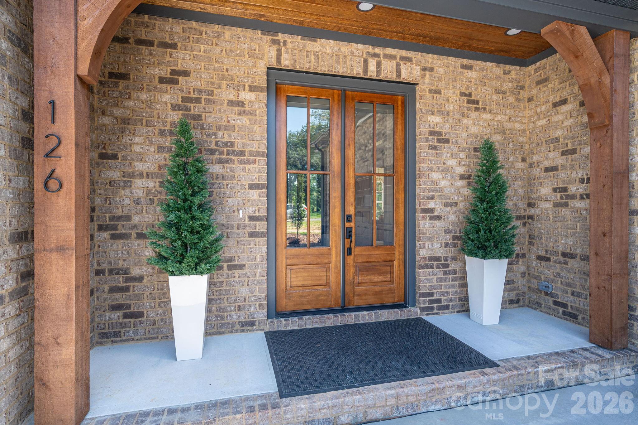 126 Lake Mist Drive Property Photo 5