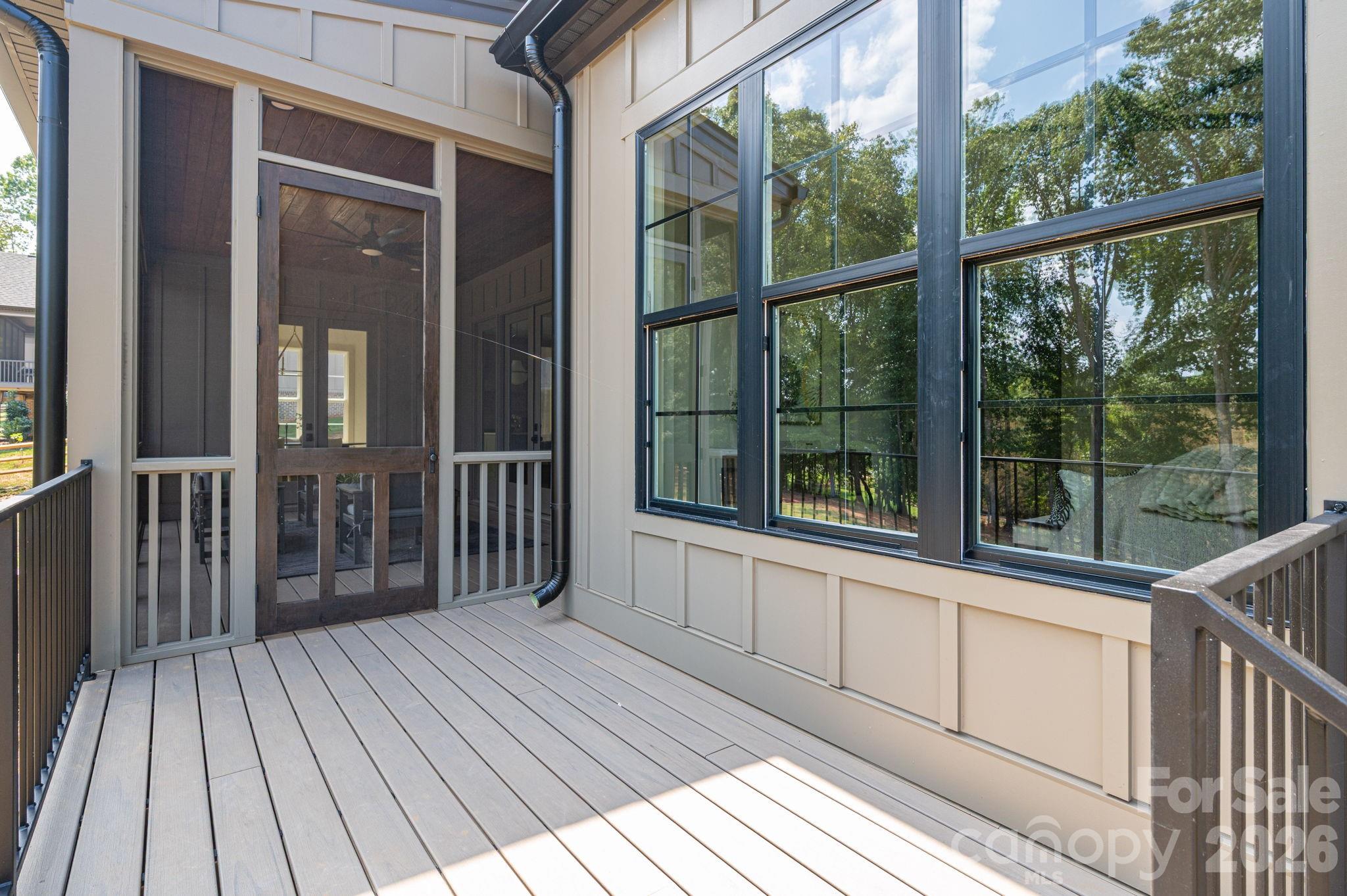 126 Lake Mist Drive Property Photo 18
