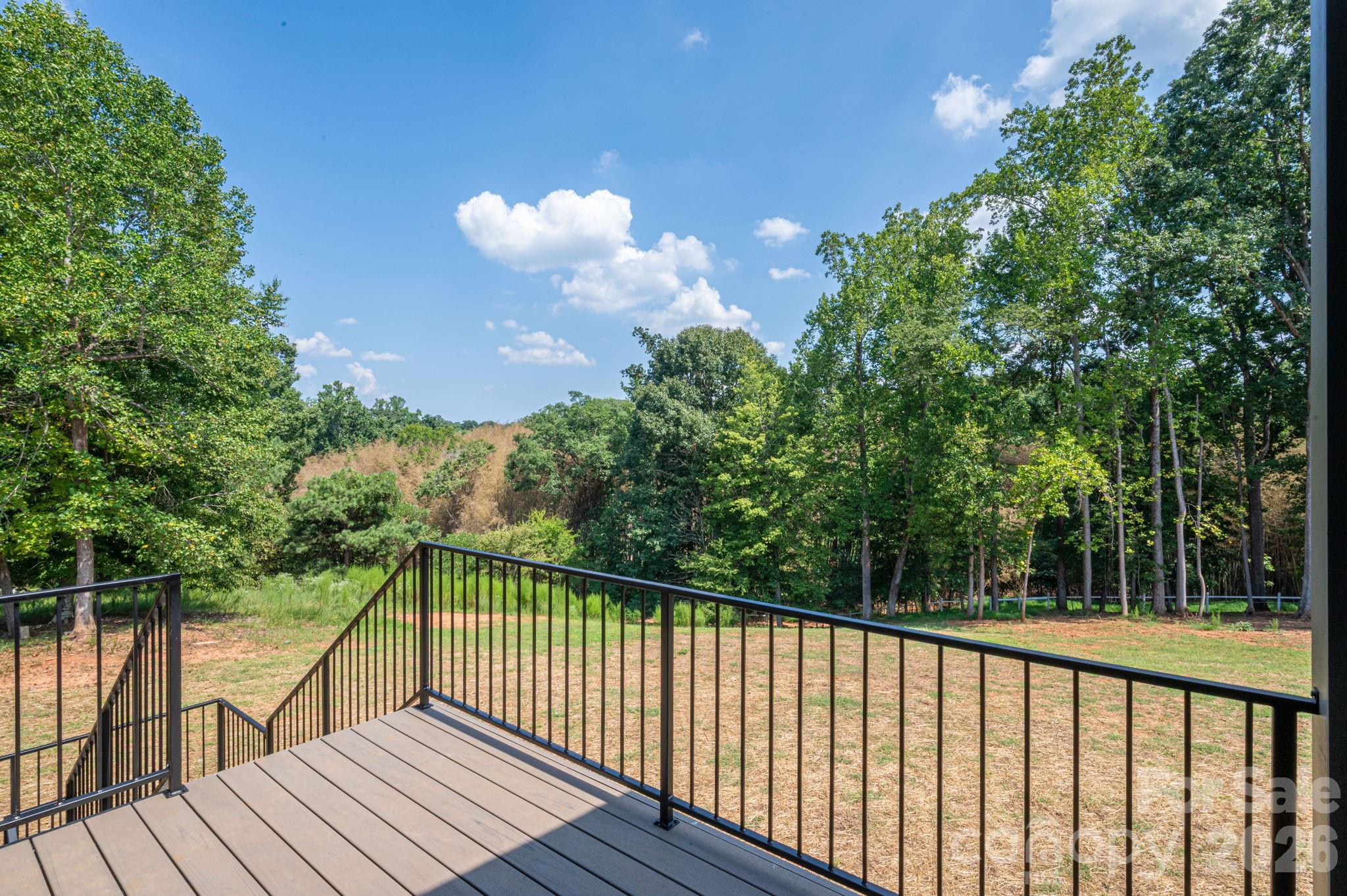 126 Lake Mist Drive Property Photo 20