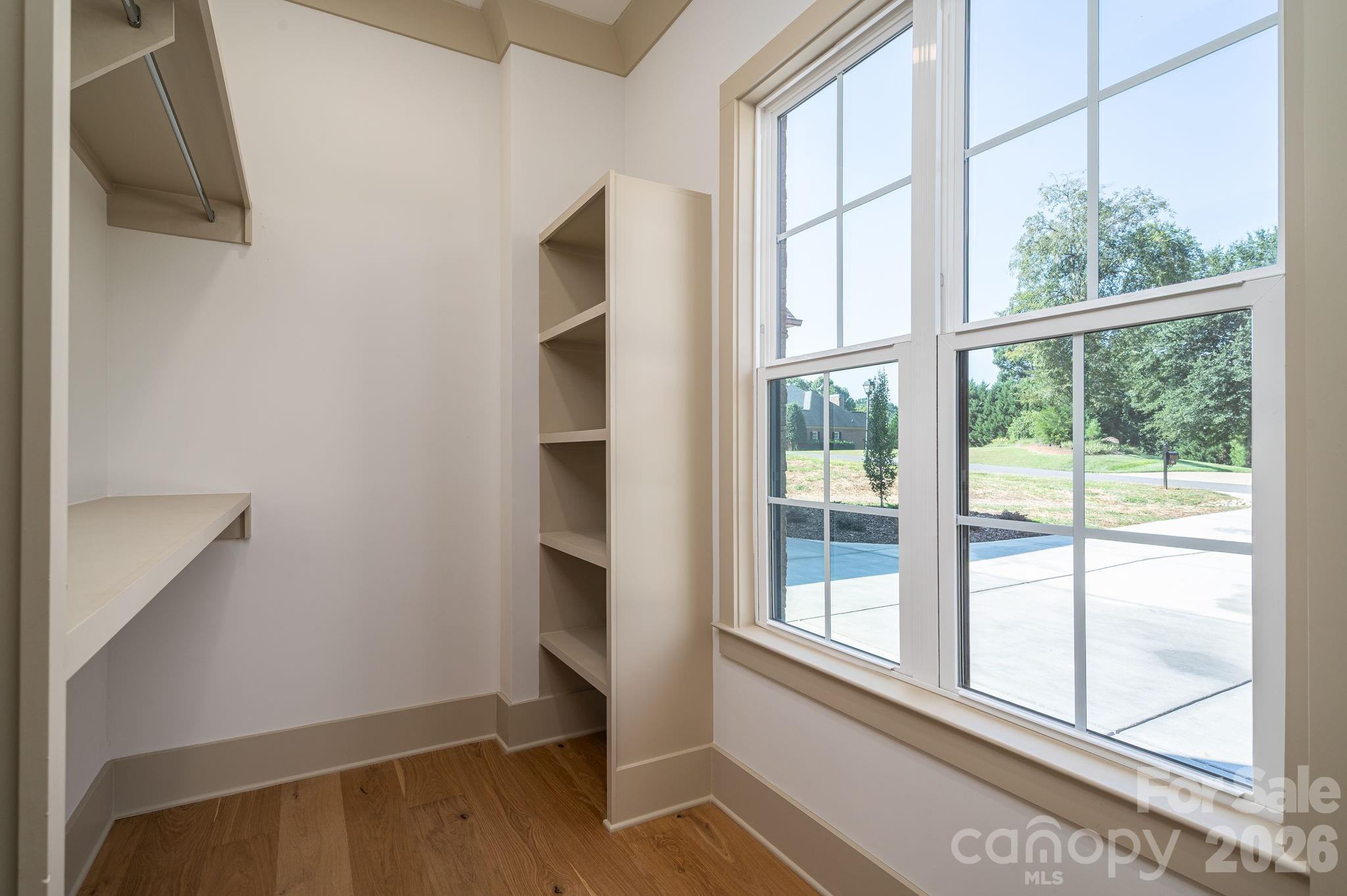 126 Lake Mist Drive Property Photo 29