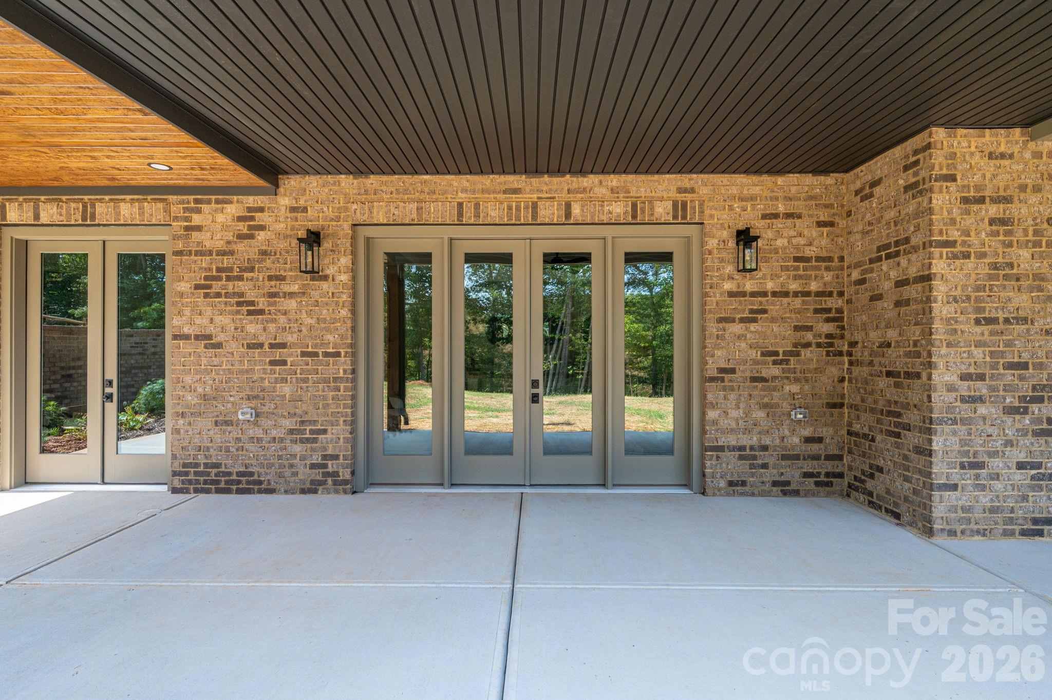 126 Lake Mist Drive Property Photo 33