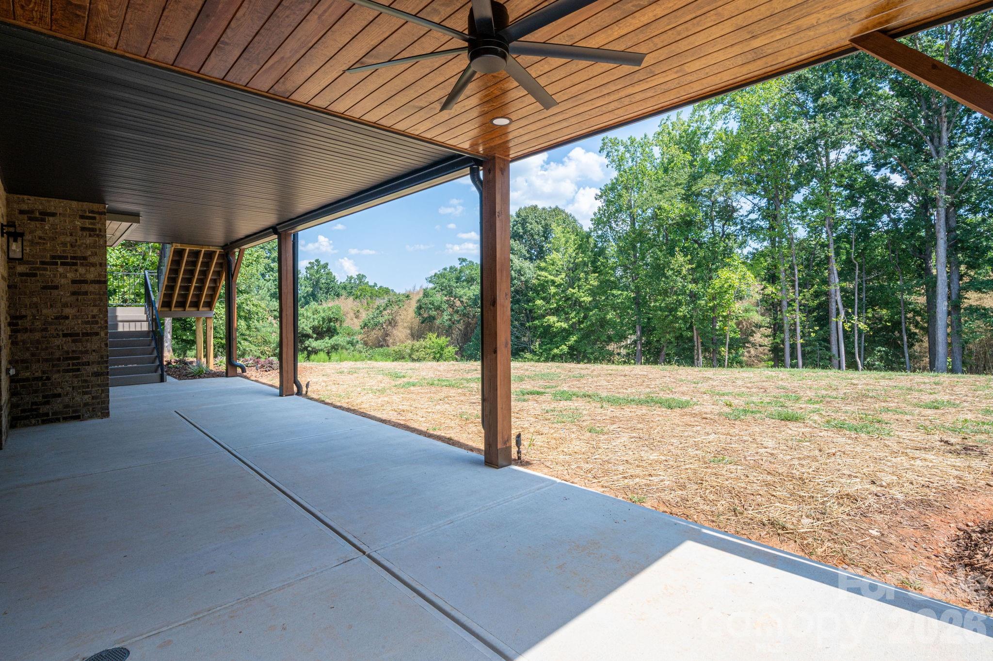 126 Lake Mist Drive Property Photo 35
