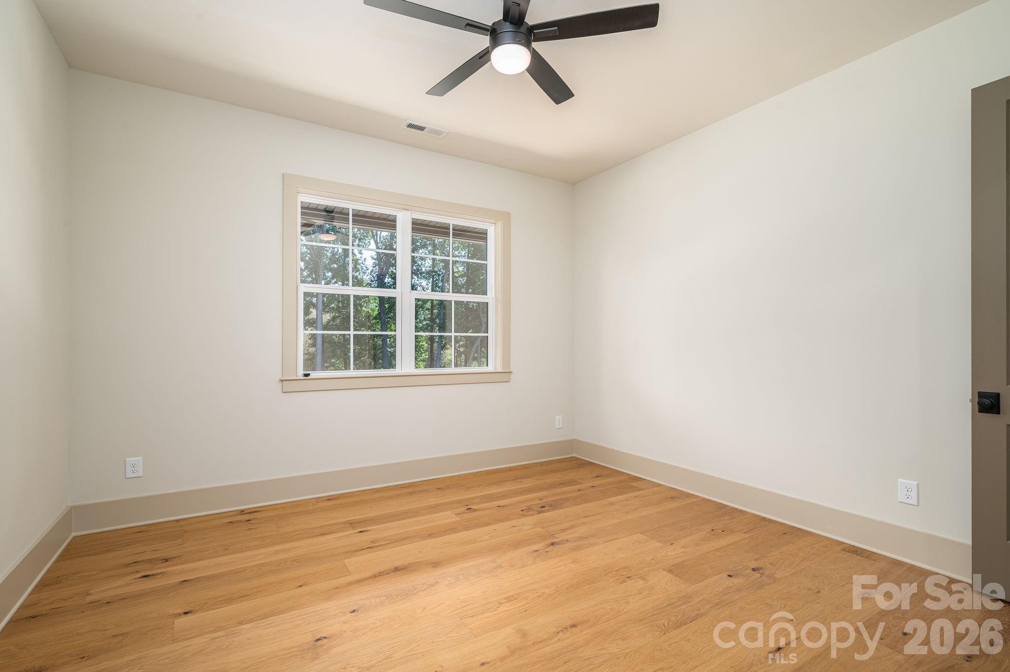 126 Lake Mist Drive Property Photo 40