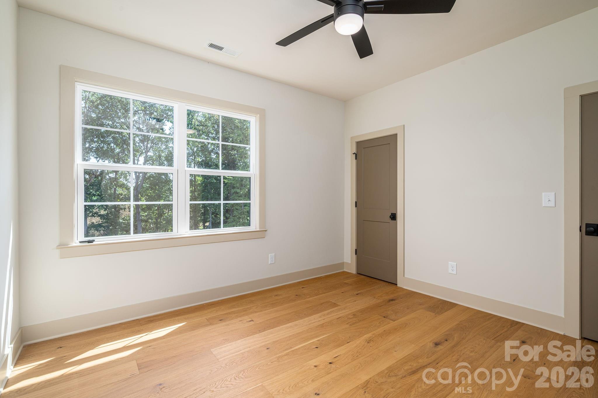 126 Lake Mist Drive Property Photo 47