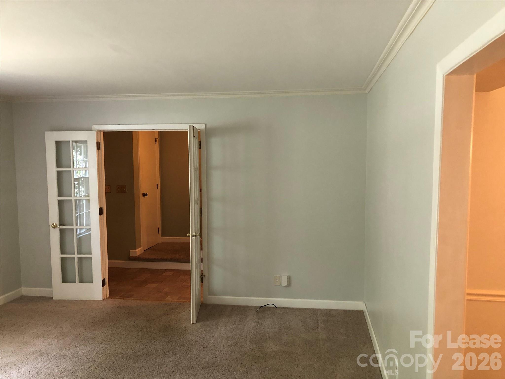 823 Tadlock Place Property Photo 19