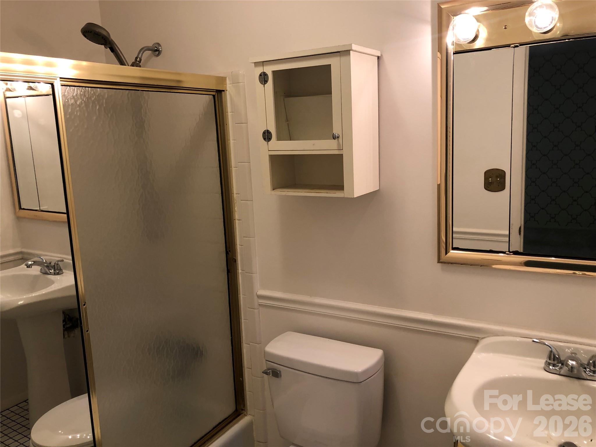 823 Tadlock Place Property Photo 33