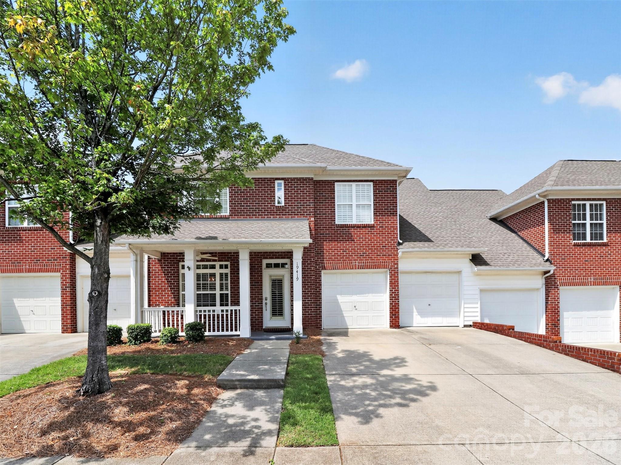 19419 Beaufain Street Property Photo 1