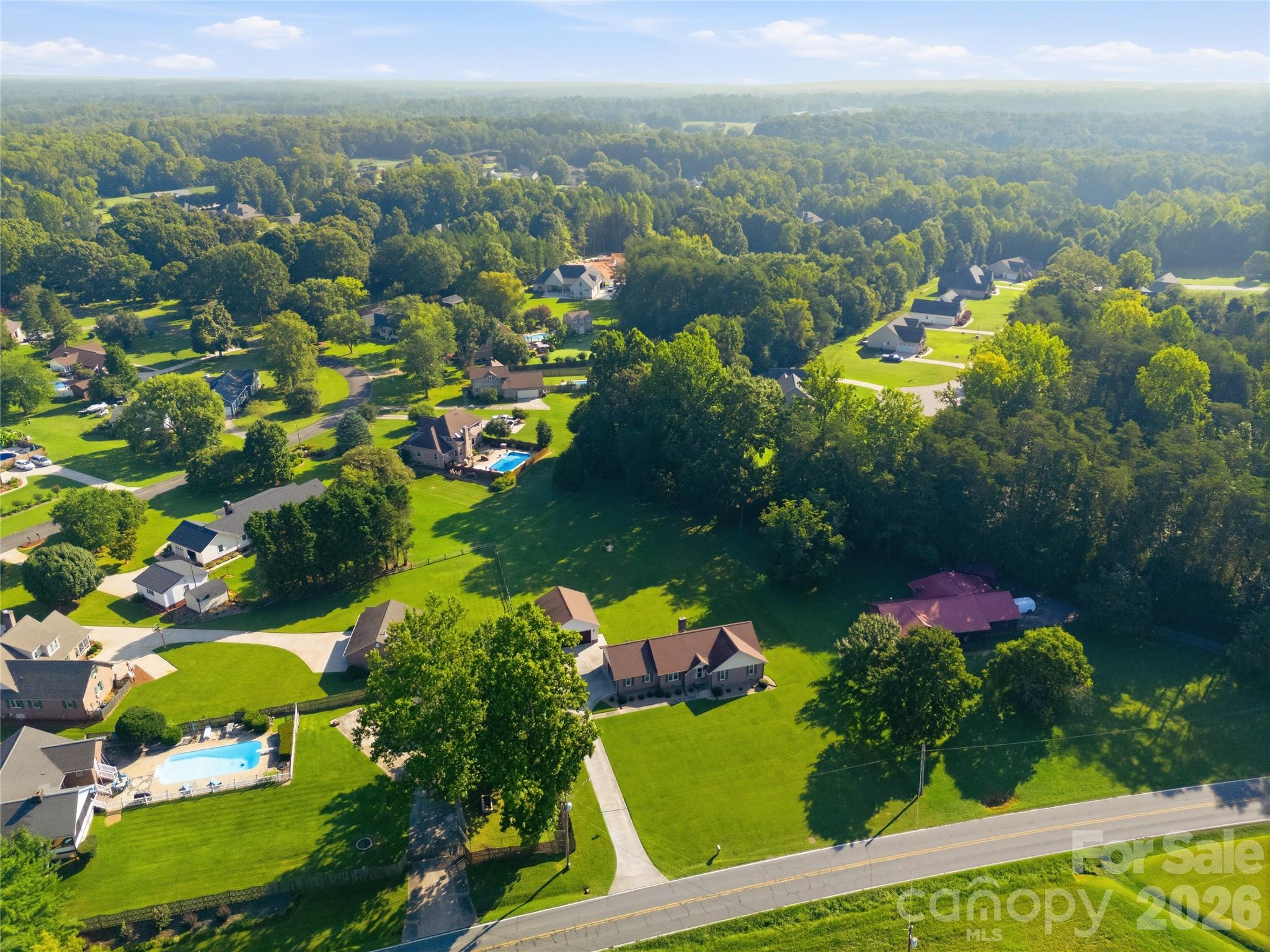 1035 Sides Road Property Photo 4