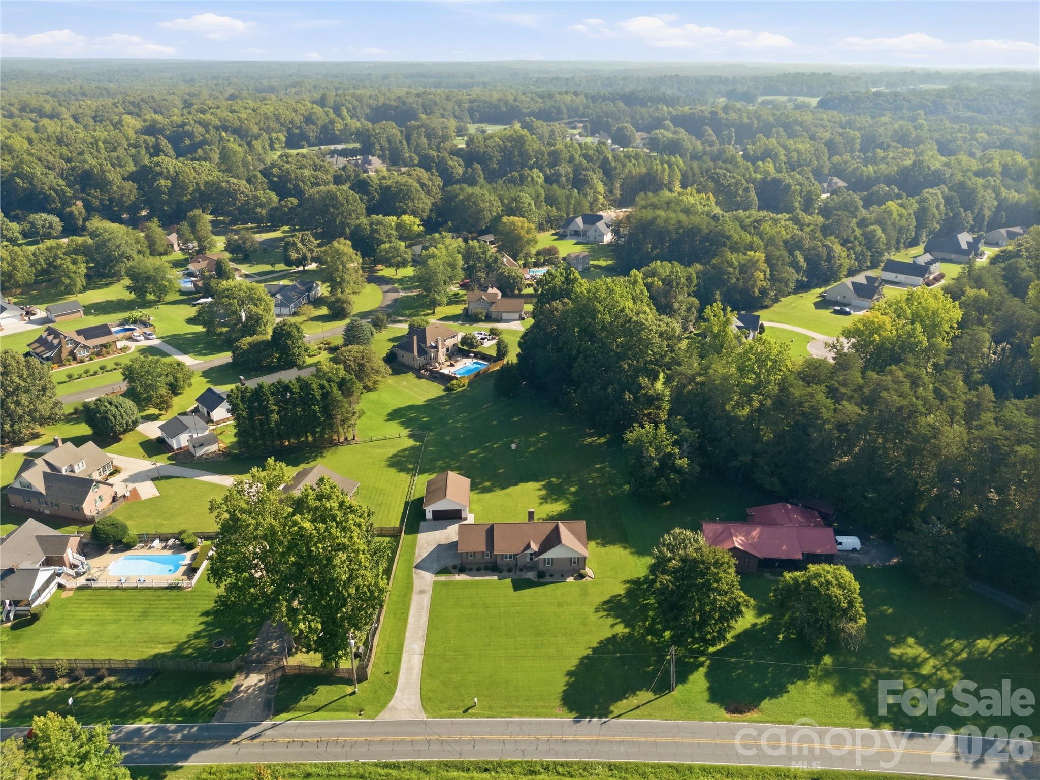 1035 Sides Road Property Photo 5