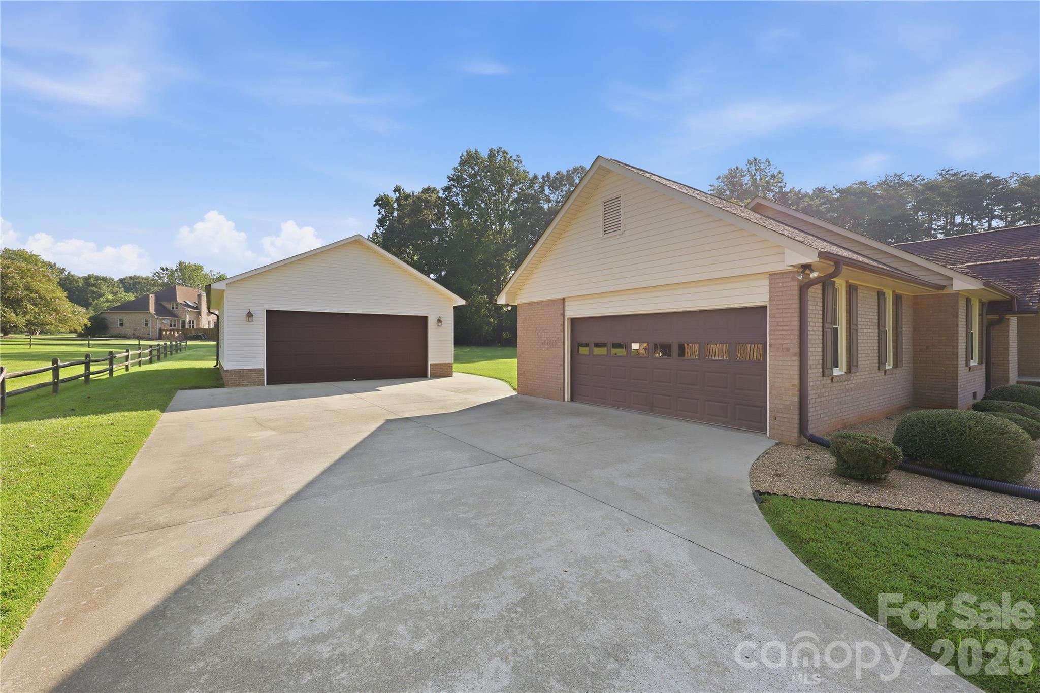 1035 Sides Road Property Photo 10
