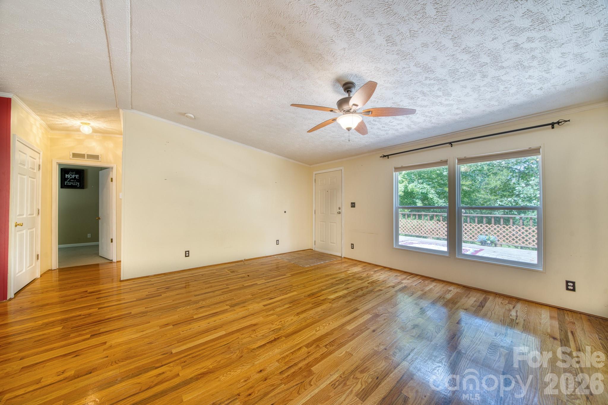18 Henry White Lane Property Photo 12