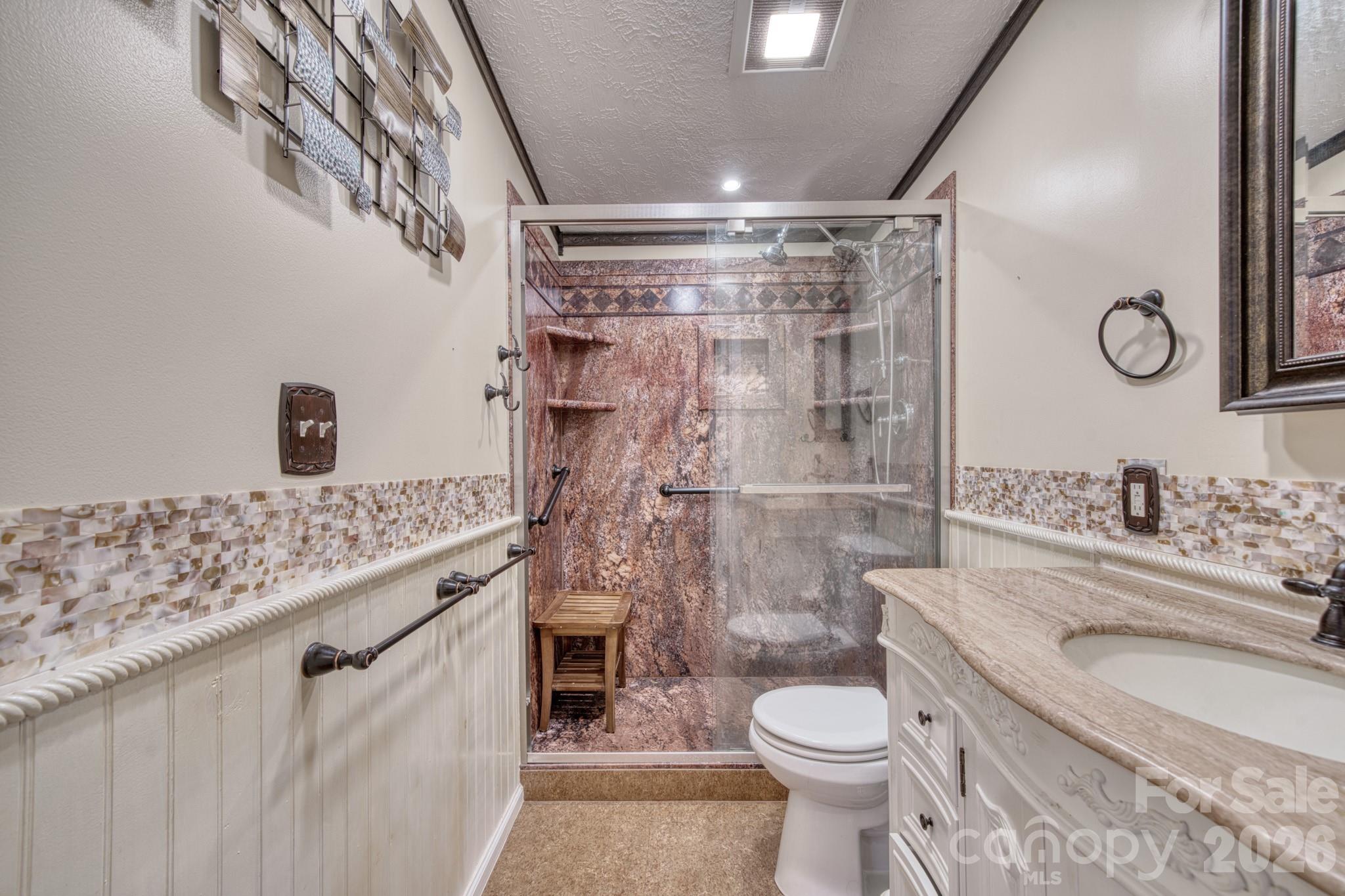 18 Henry White Lane Property Photo 15