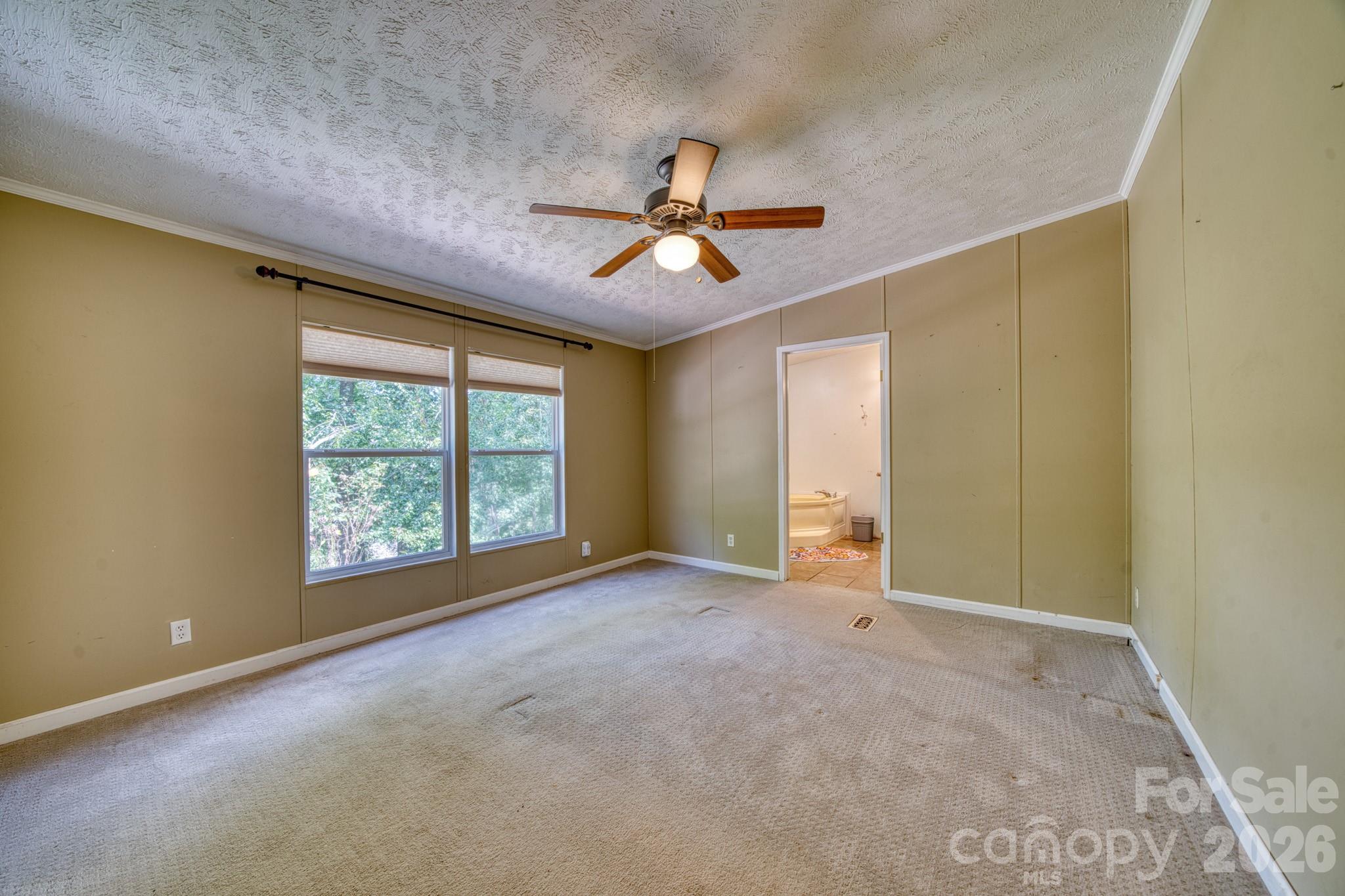 18 Henry White Lane Property Photo 16