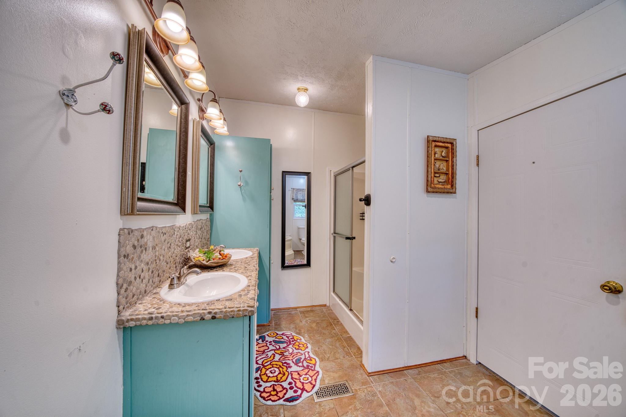18 Henry White Lane Property Photo 20