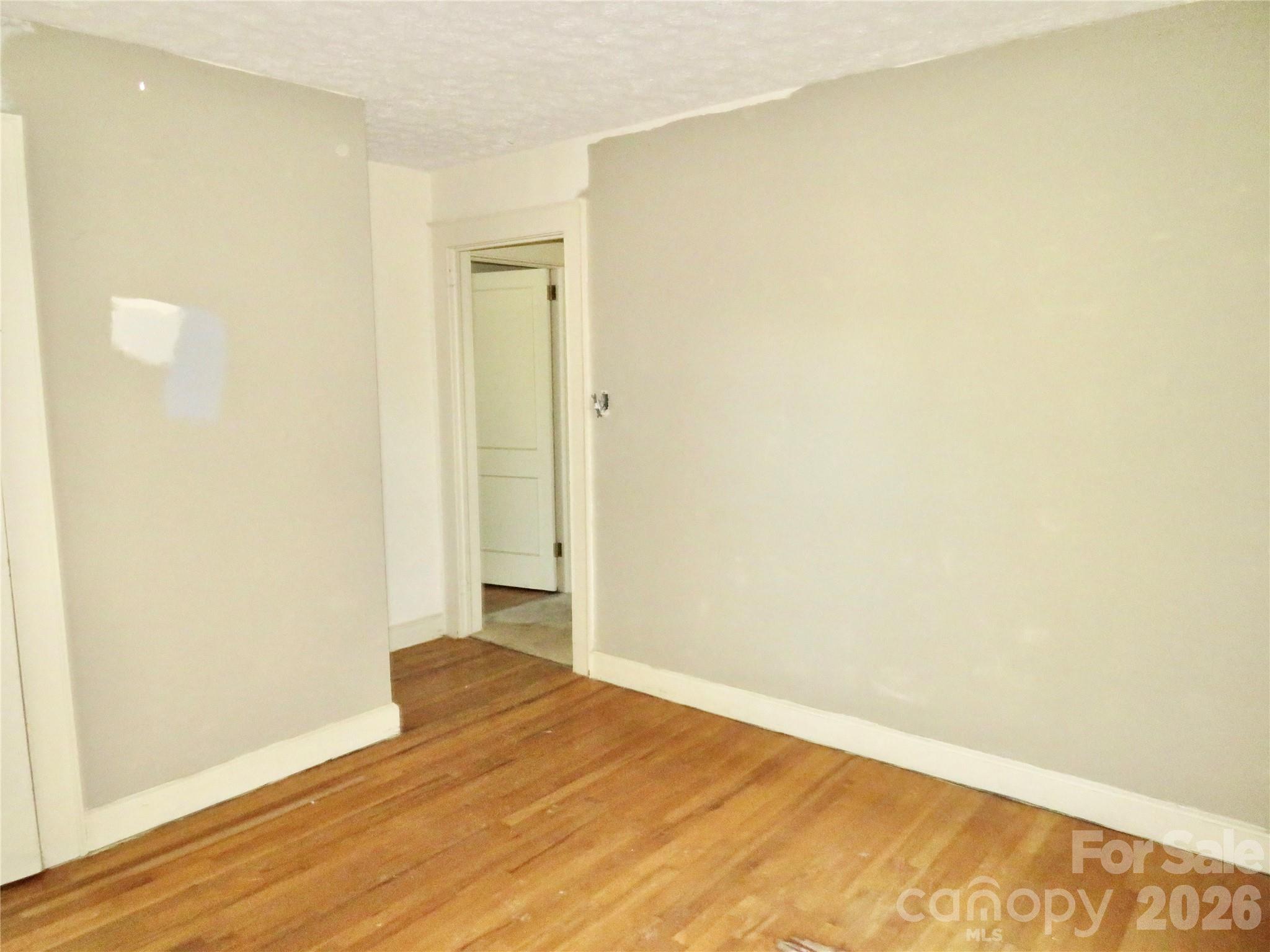 803 W Elm Street Property Photo 13