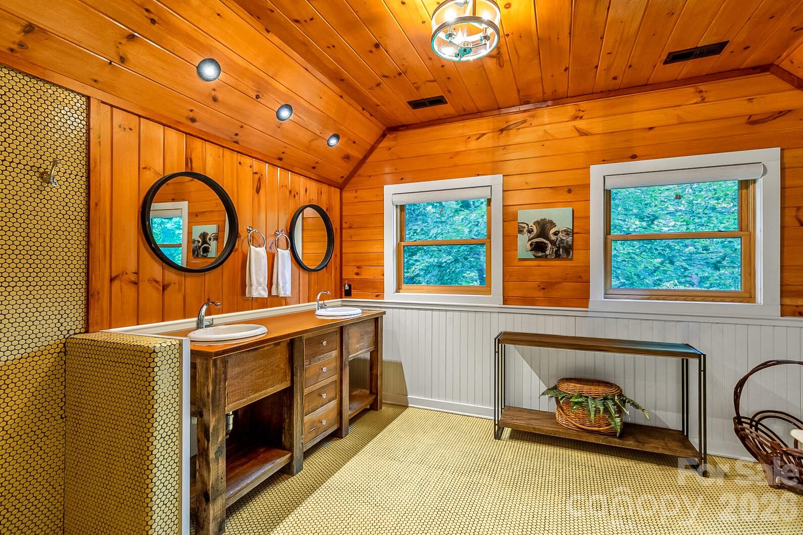 597 Auborn Trivette Road Property Photo 21