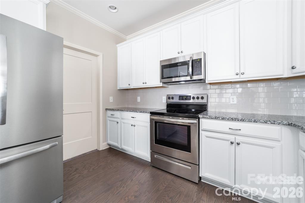 1324 Assembly Street Property Photo 13