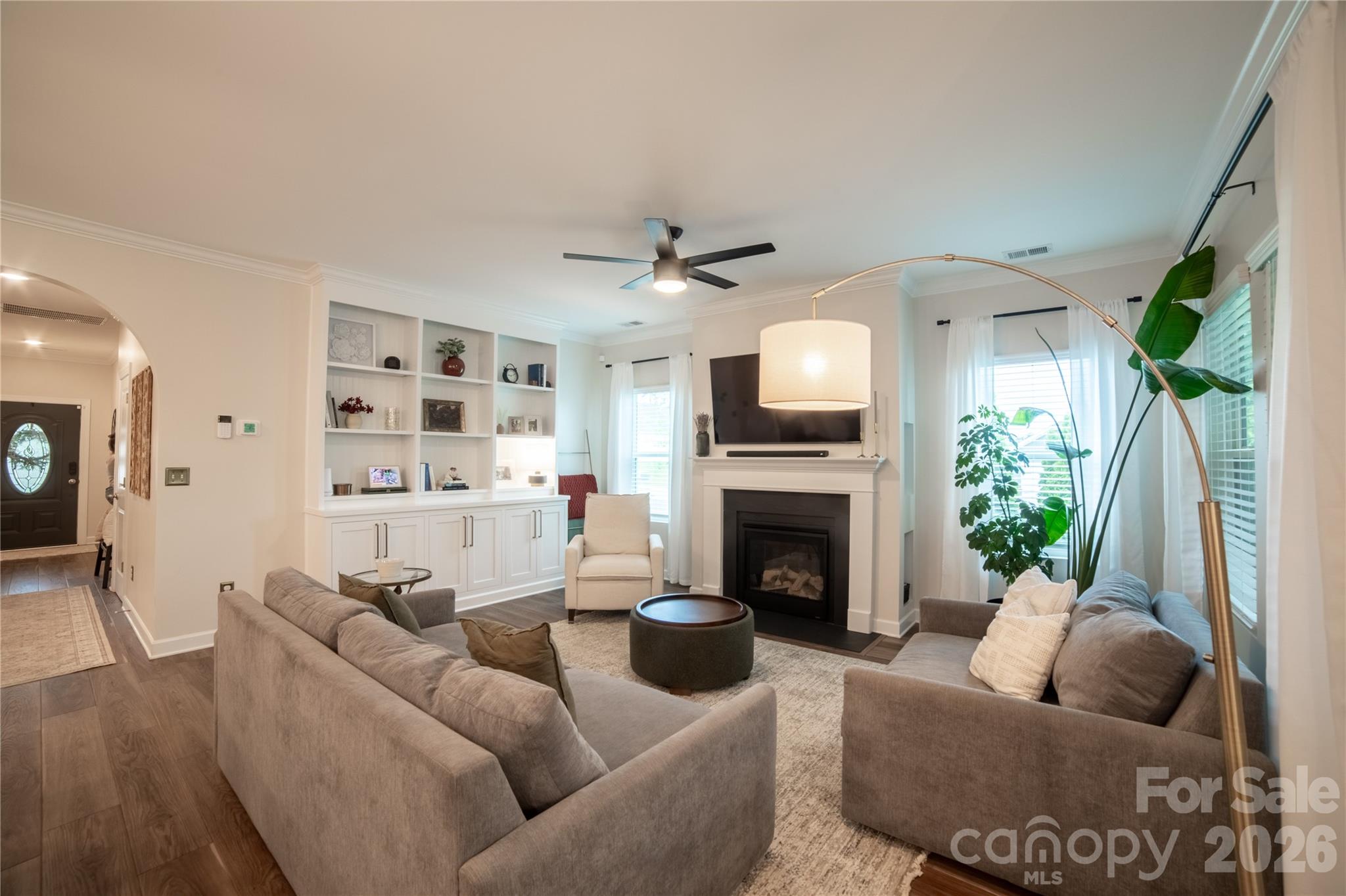 4509 Kelowna Street Property Photo 5