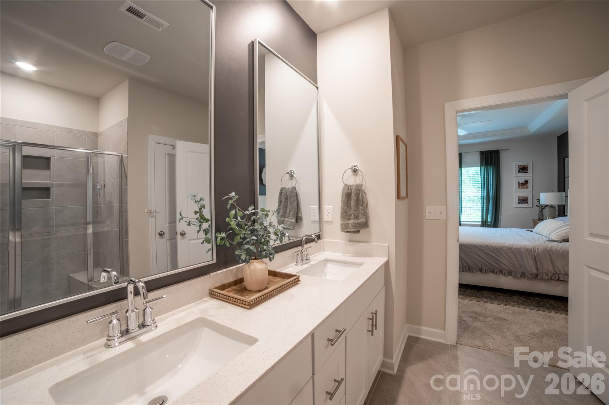 4509 Kelowna Street Property Photo 14