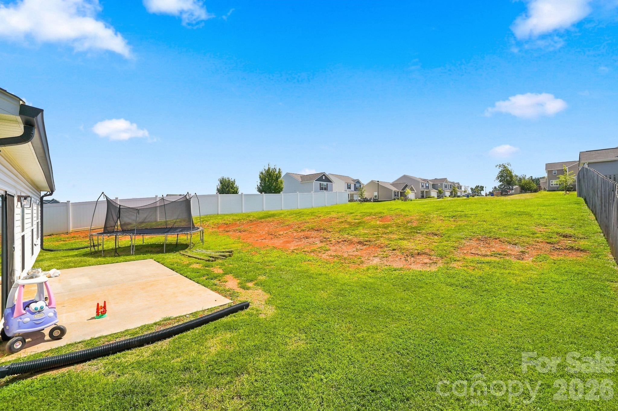 232 Pinnacle Crossing 61 Property Photo 26