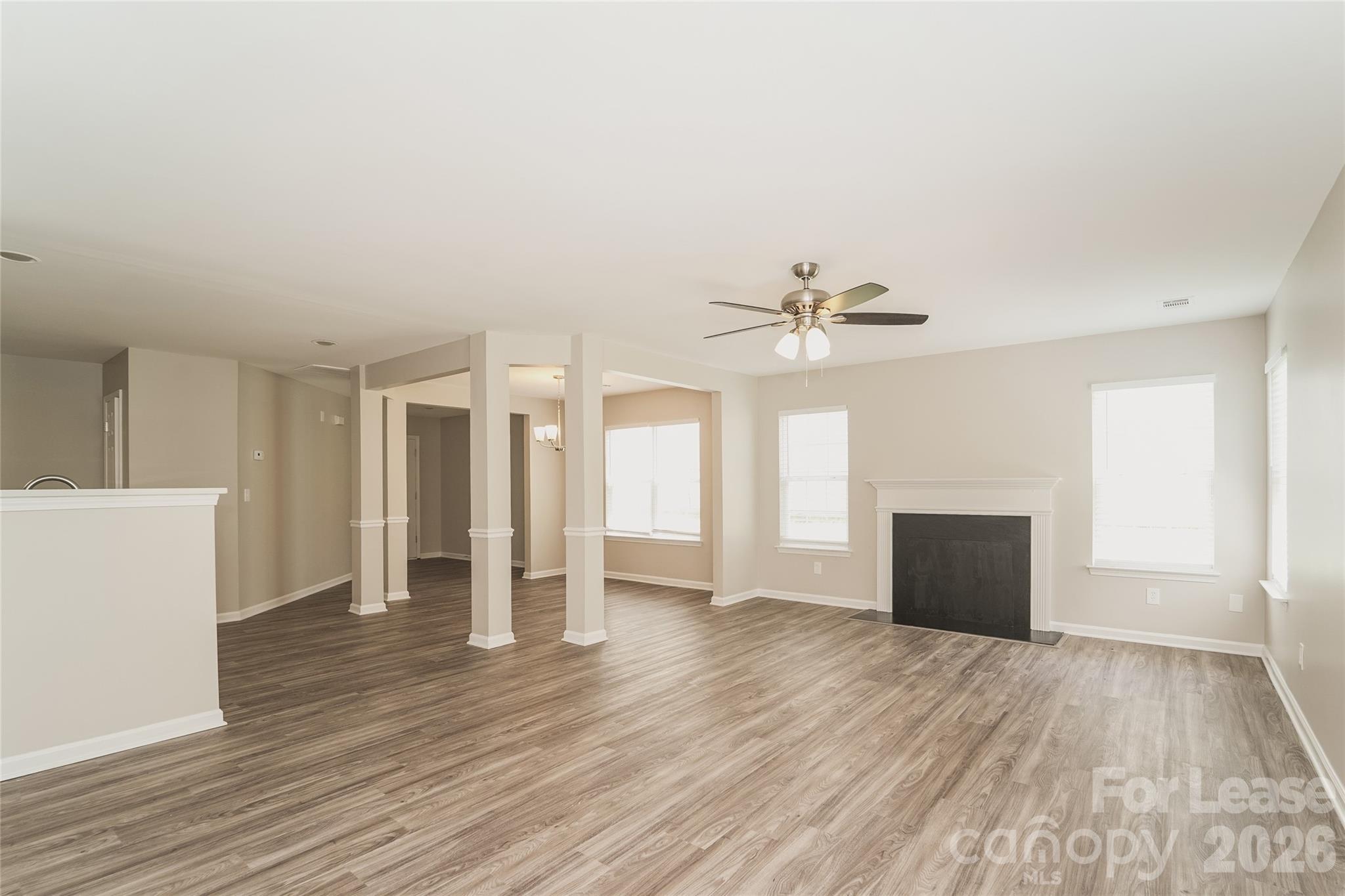 5930 Brookfield Pointe Drive Property Photo 6