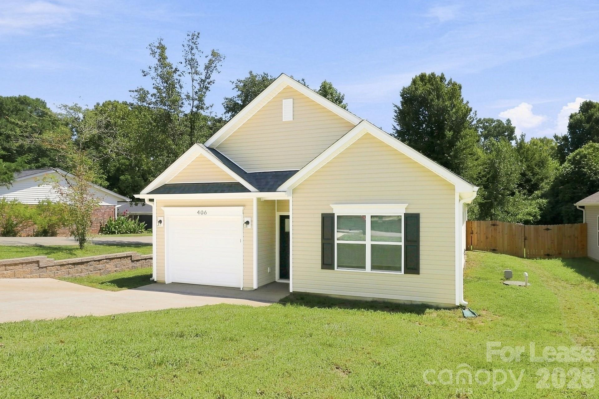 406 Killian Avenue Property Photo 2