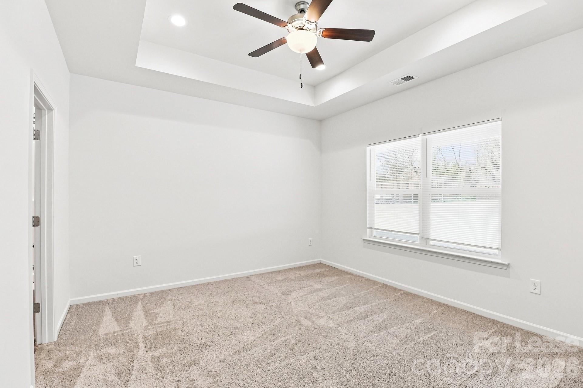 406 Killian Avenue Property Photo 7