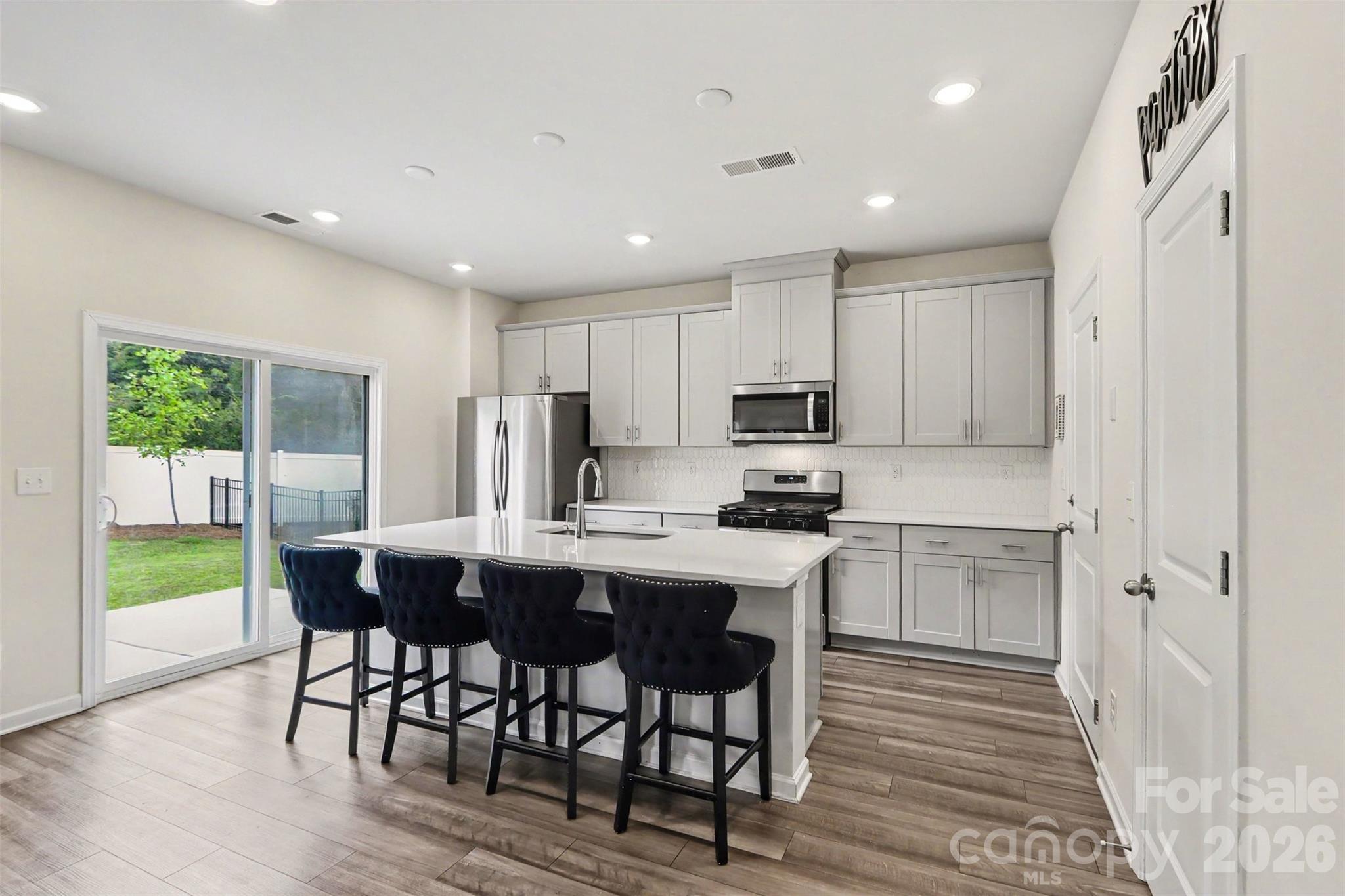 1224 Harland Street Property Photo 1