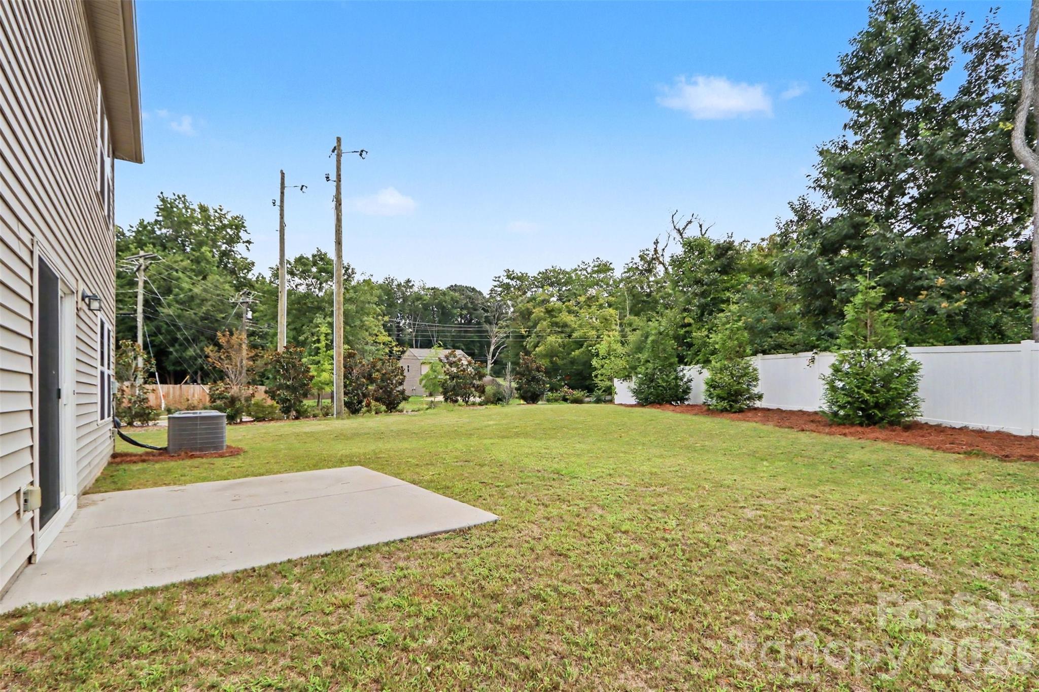 1224 Harland Street Property Photo 2