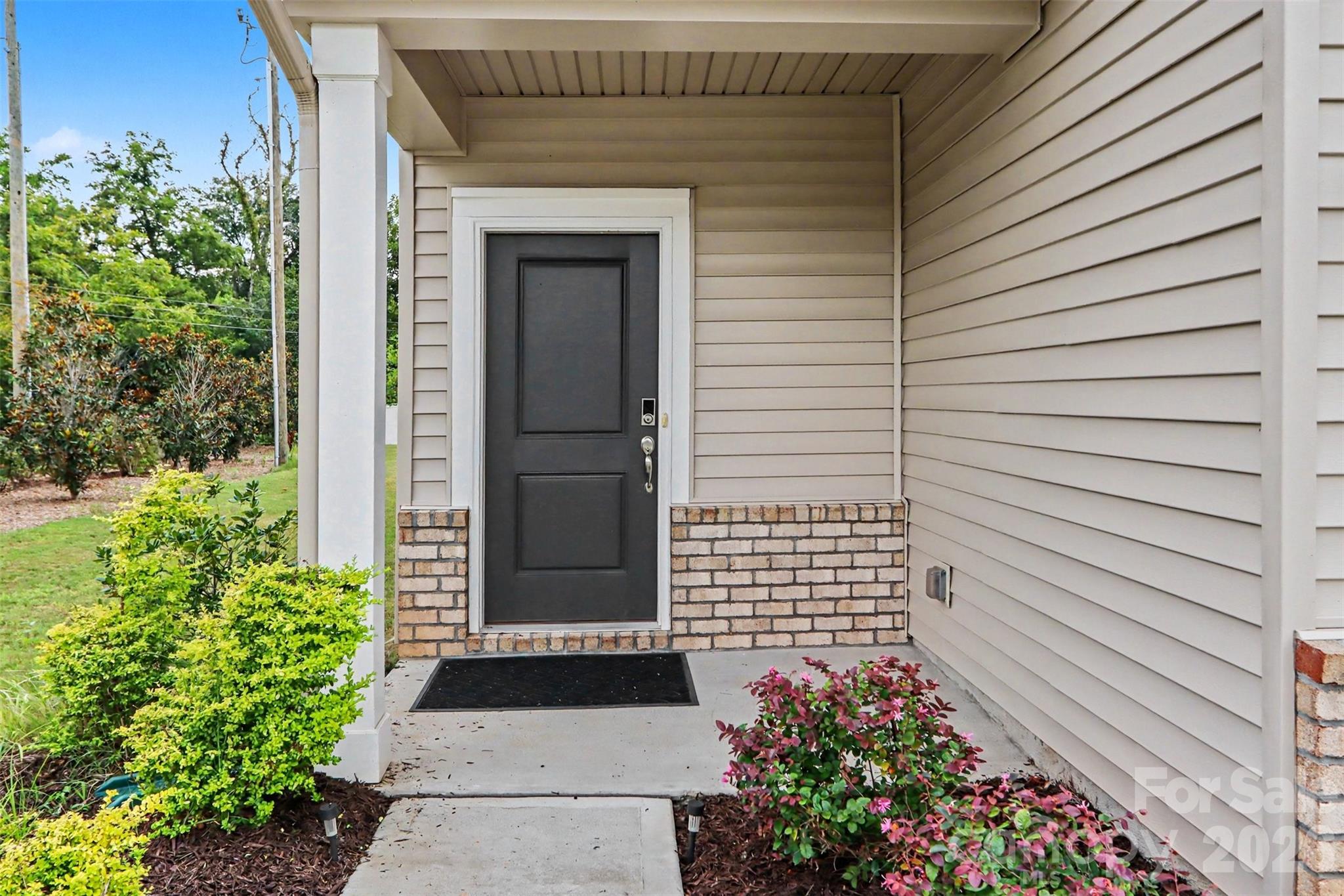 1224 Harland Street Property Photo 5