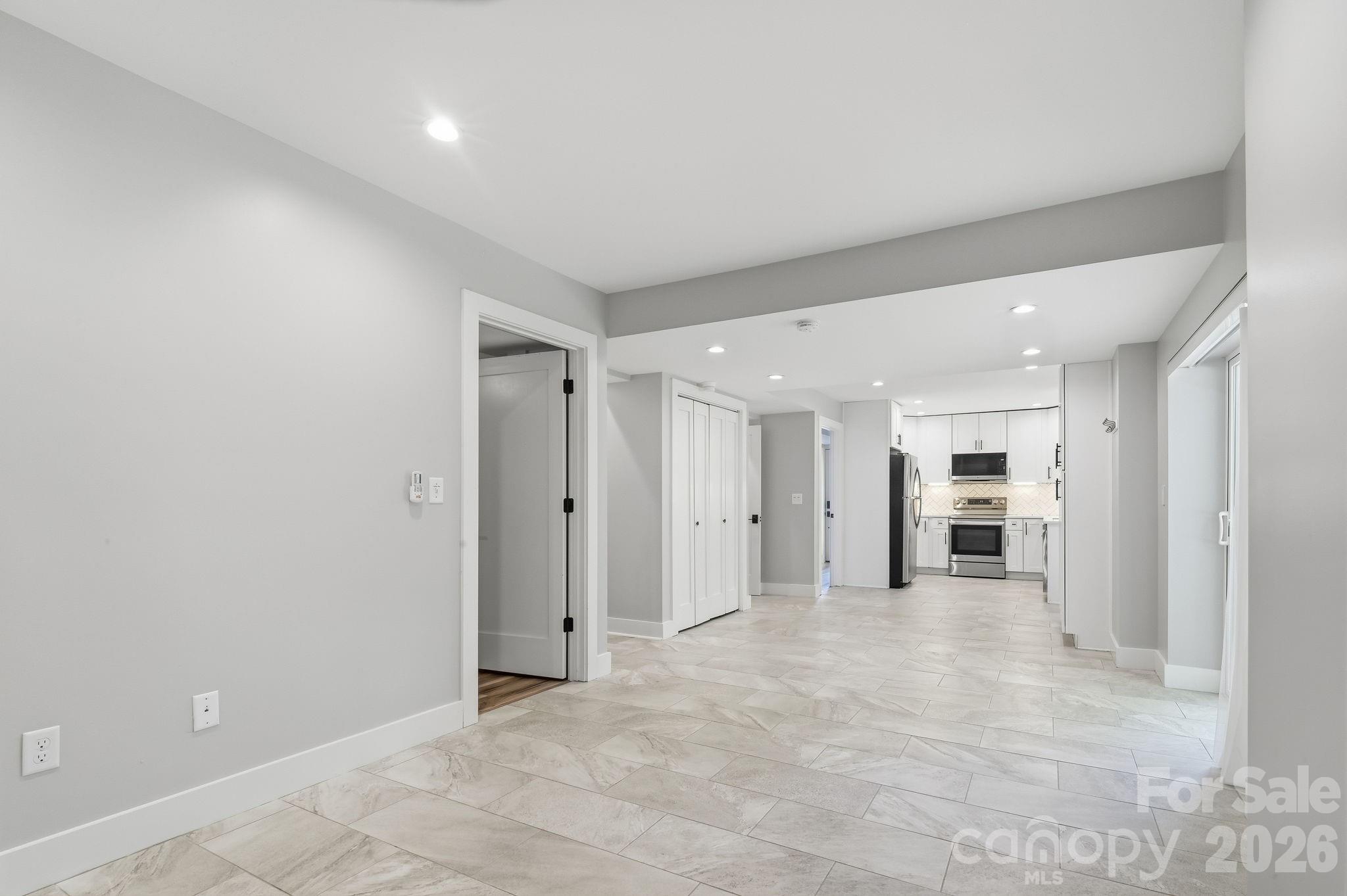 77 Trotter Place Property Photo 14