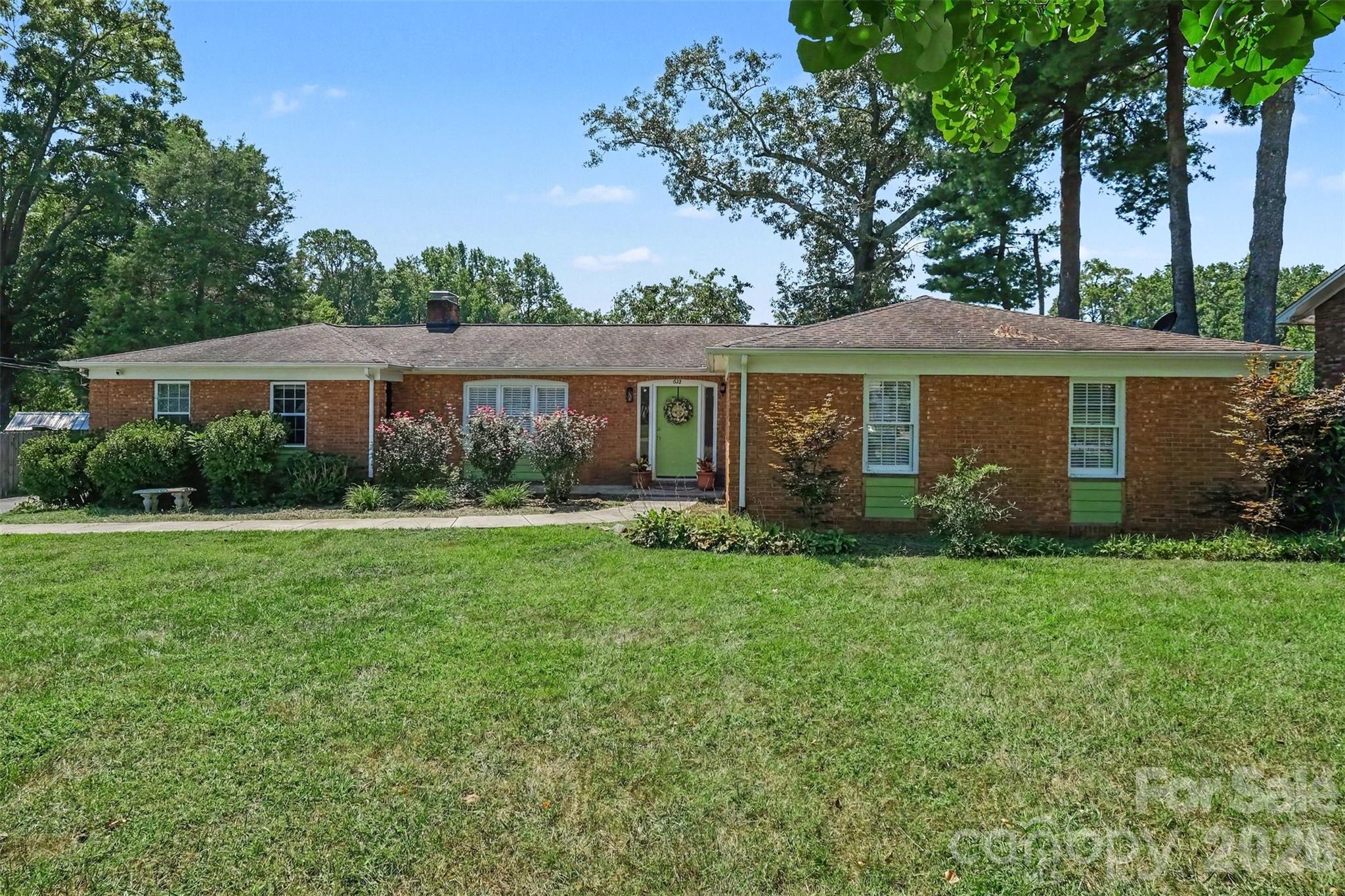 622 Carolina Avenue 18 Property Photo 1