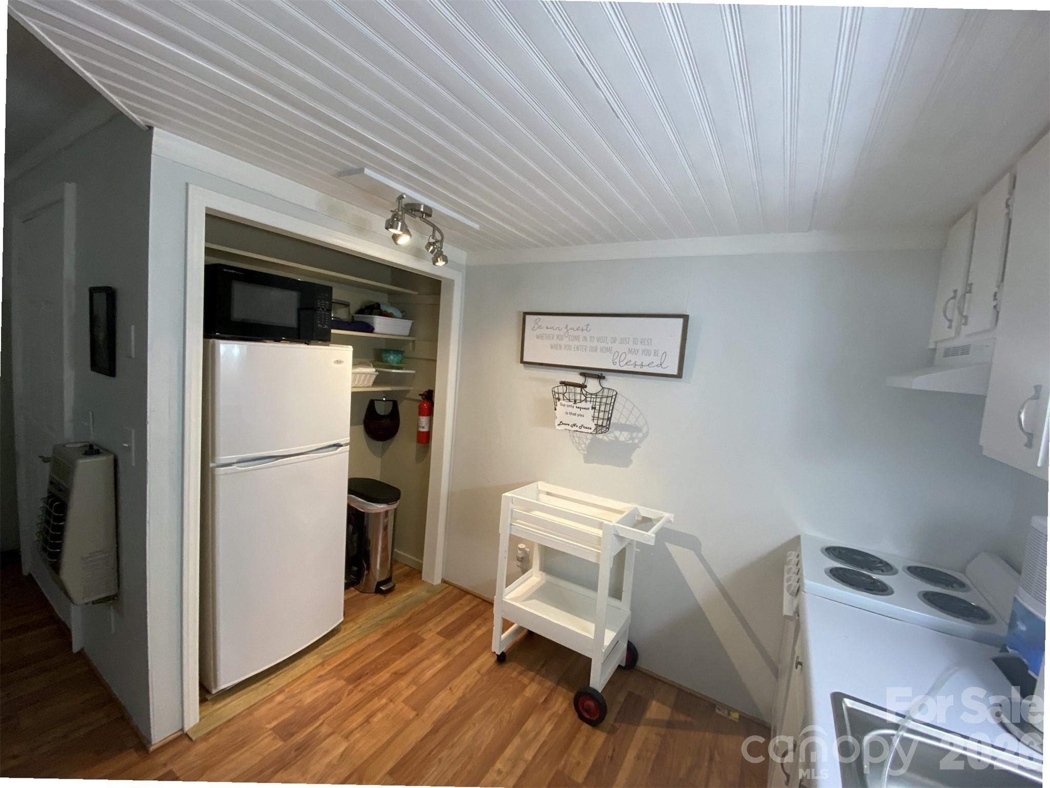 188 Forest Lane Property Photo 19
