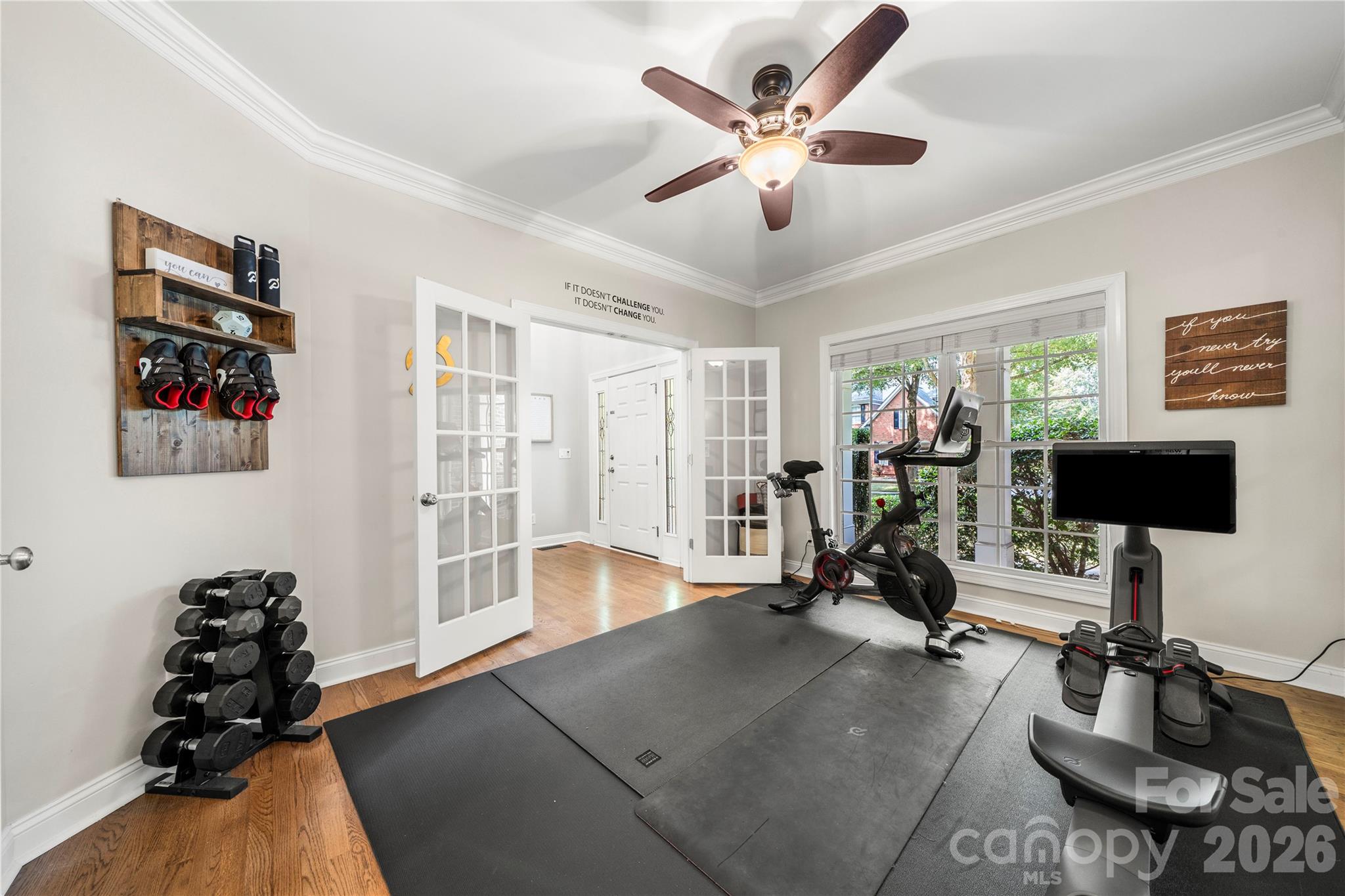 15812 Glen Miro Drive Property Photo 4