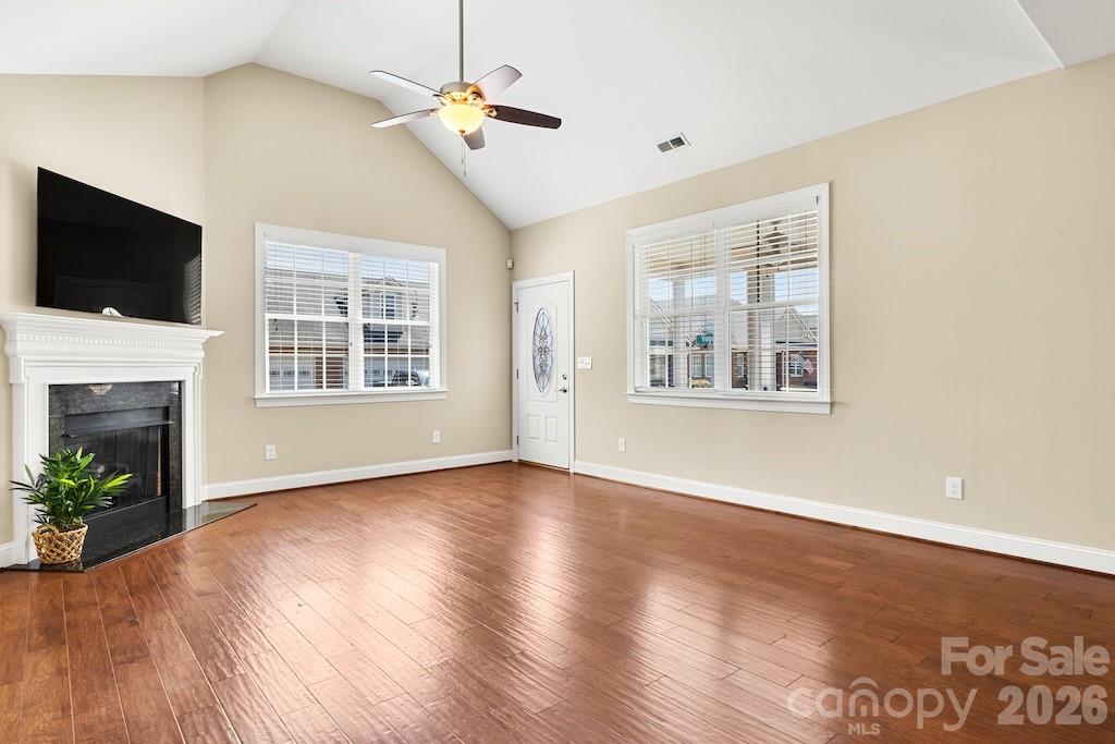 8379 Glacier Drive Property Photo 4