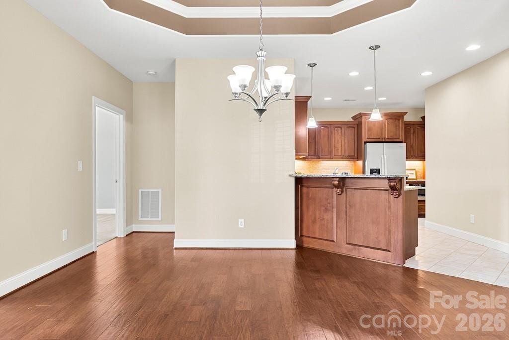 8379 Glacier Drive Property Photo 6