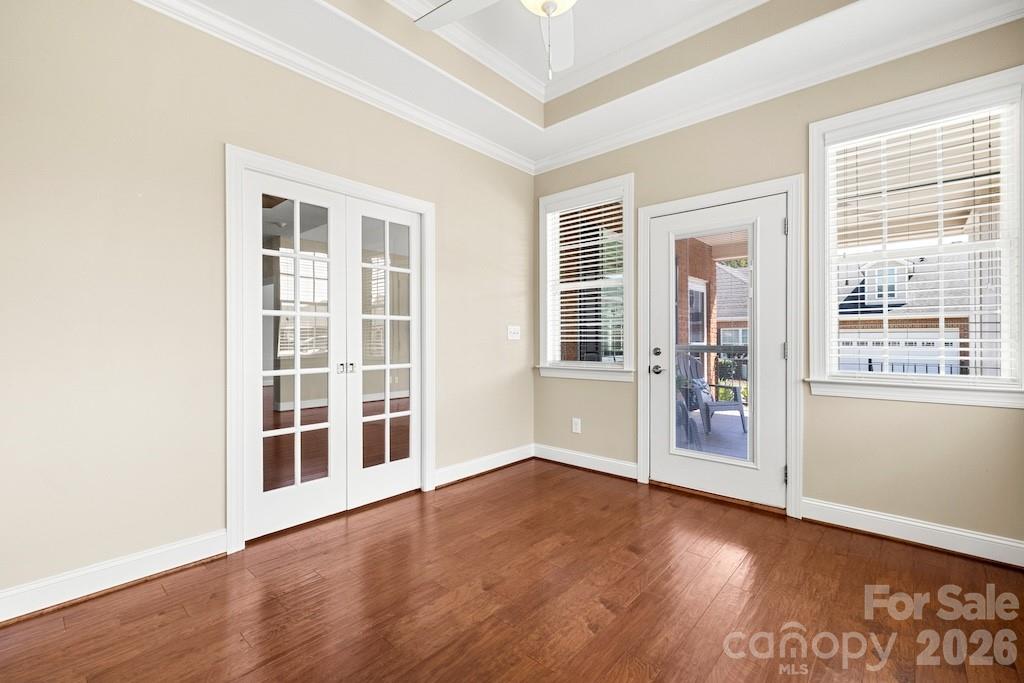 8379 Glacier Drive Property Photo 10