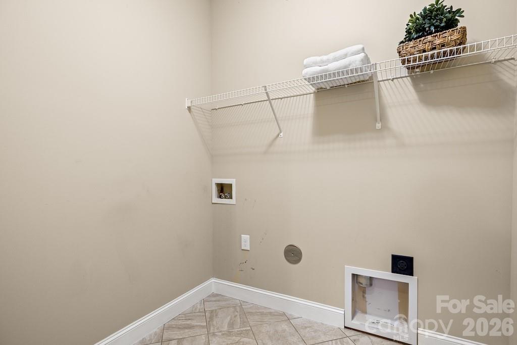8379 Glacier Drive Property Photo 22