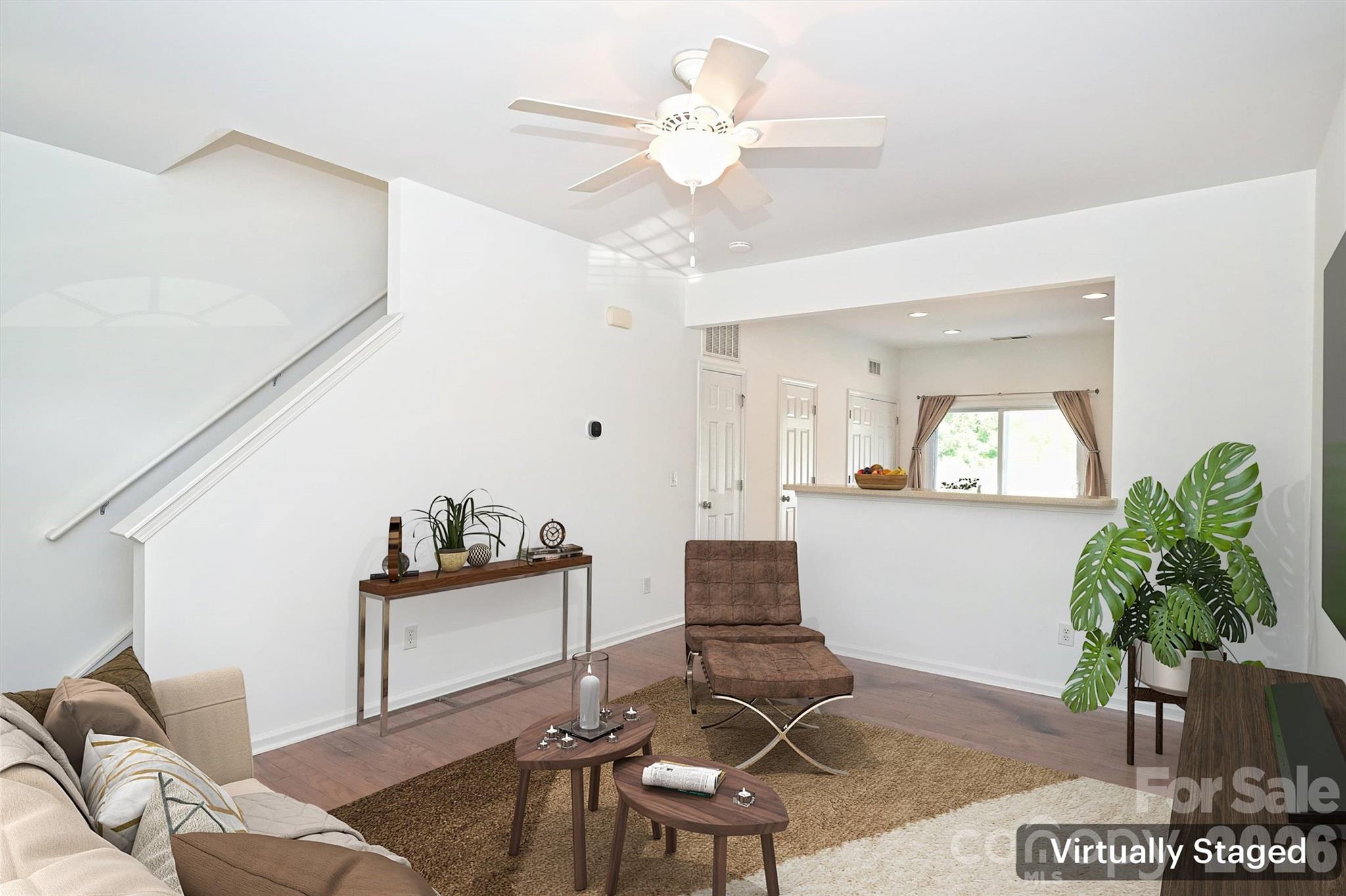 10612 Stoneacre Court Property Photo 3