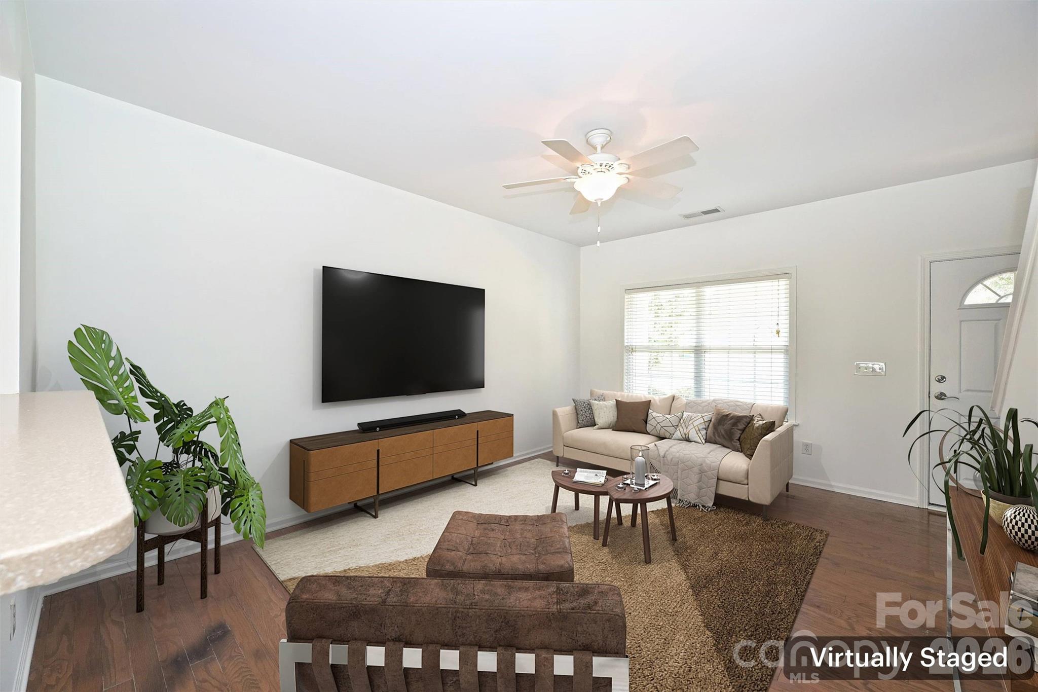 10612 Stoneacre Court Property Photo 6
