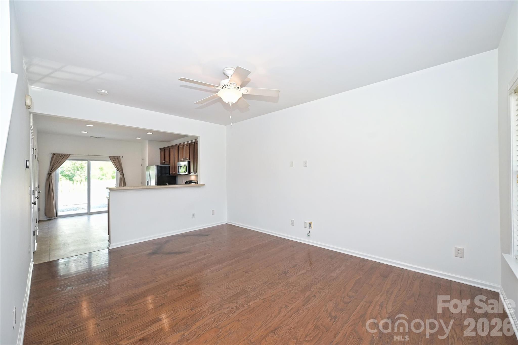 10612 Stoneacre Court Property Photo 11