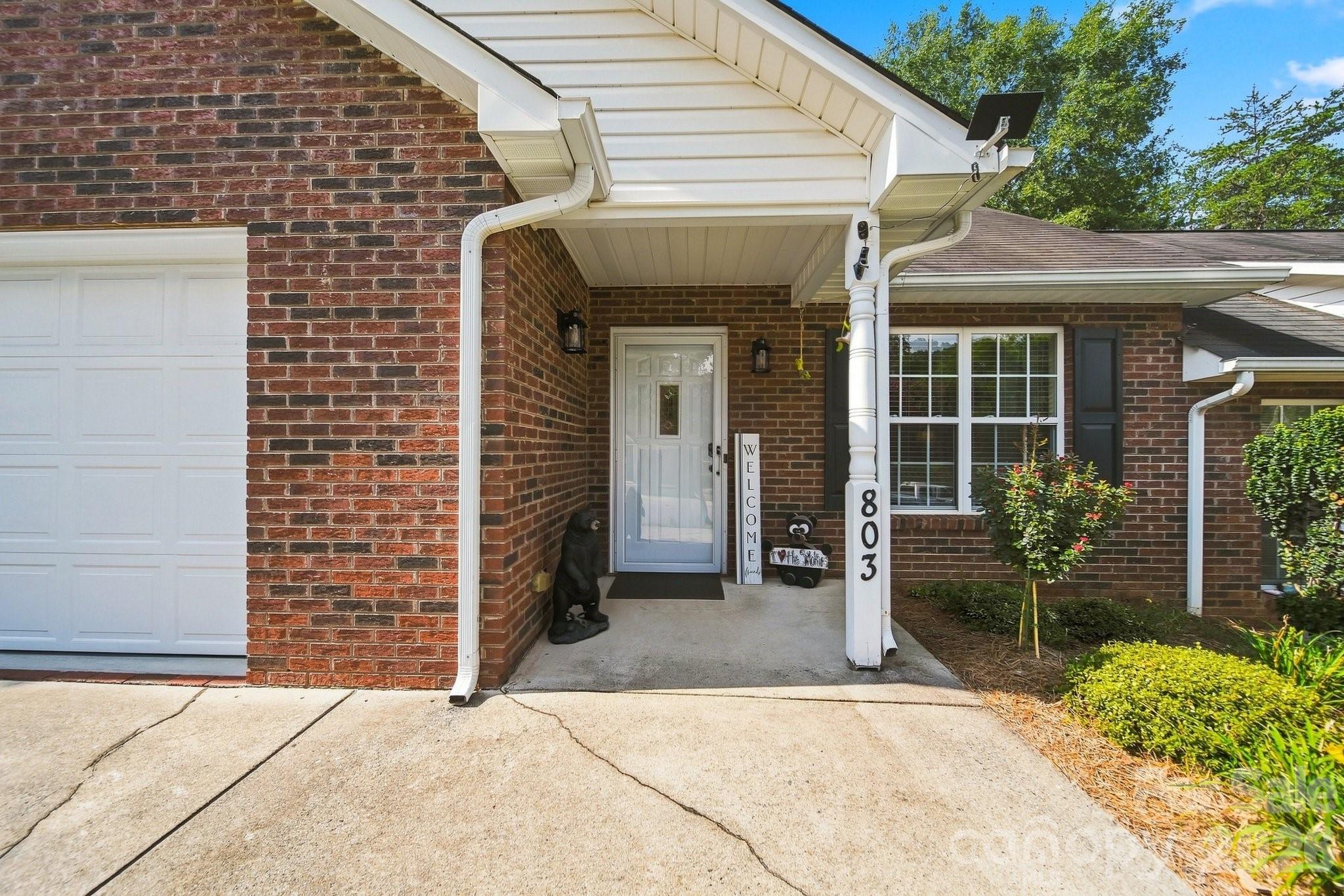 803 Whetstone Place Property Photo 2