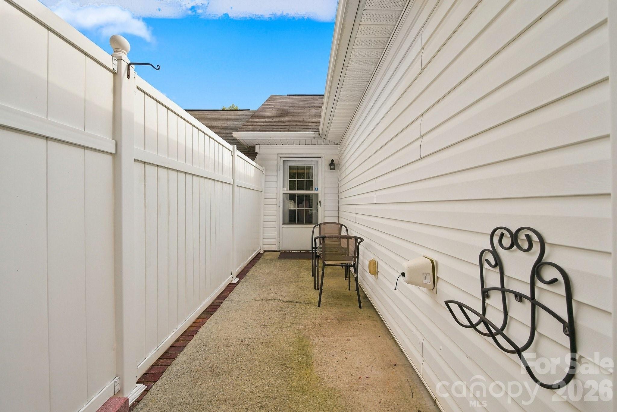 803 Whetstone Place Property Photo 24