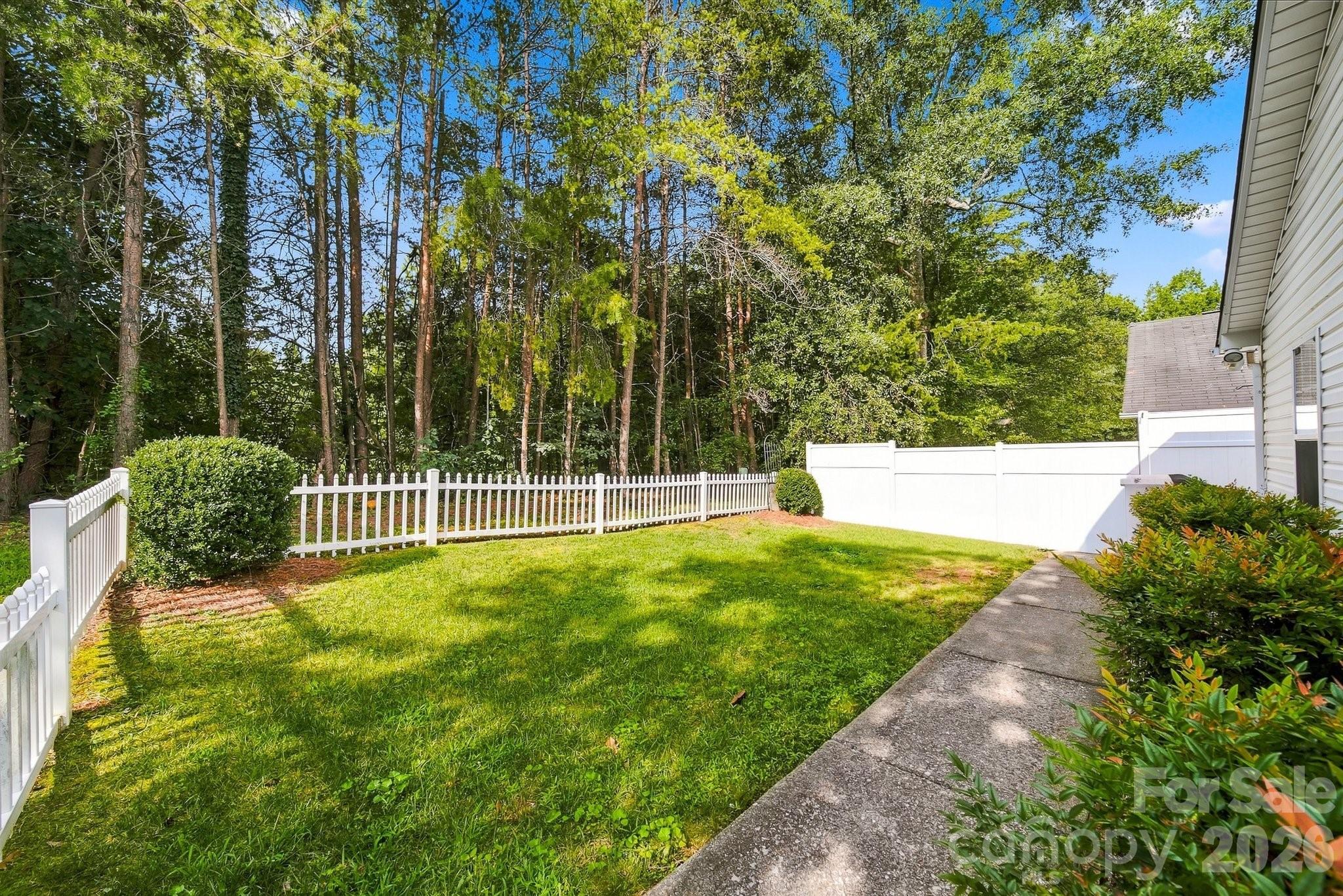 803 Whetstone Place Property Photo 25