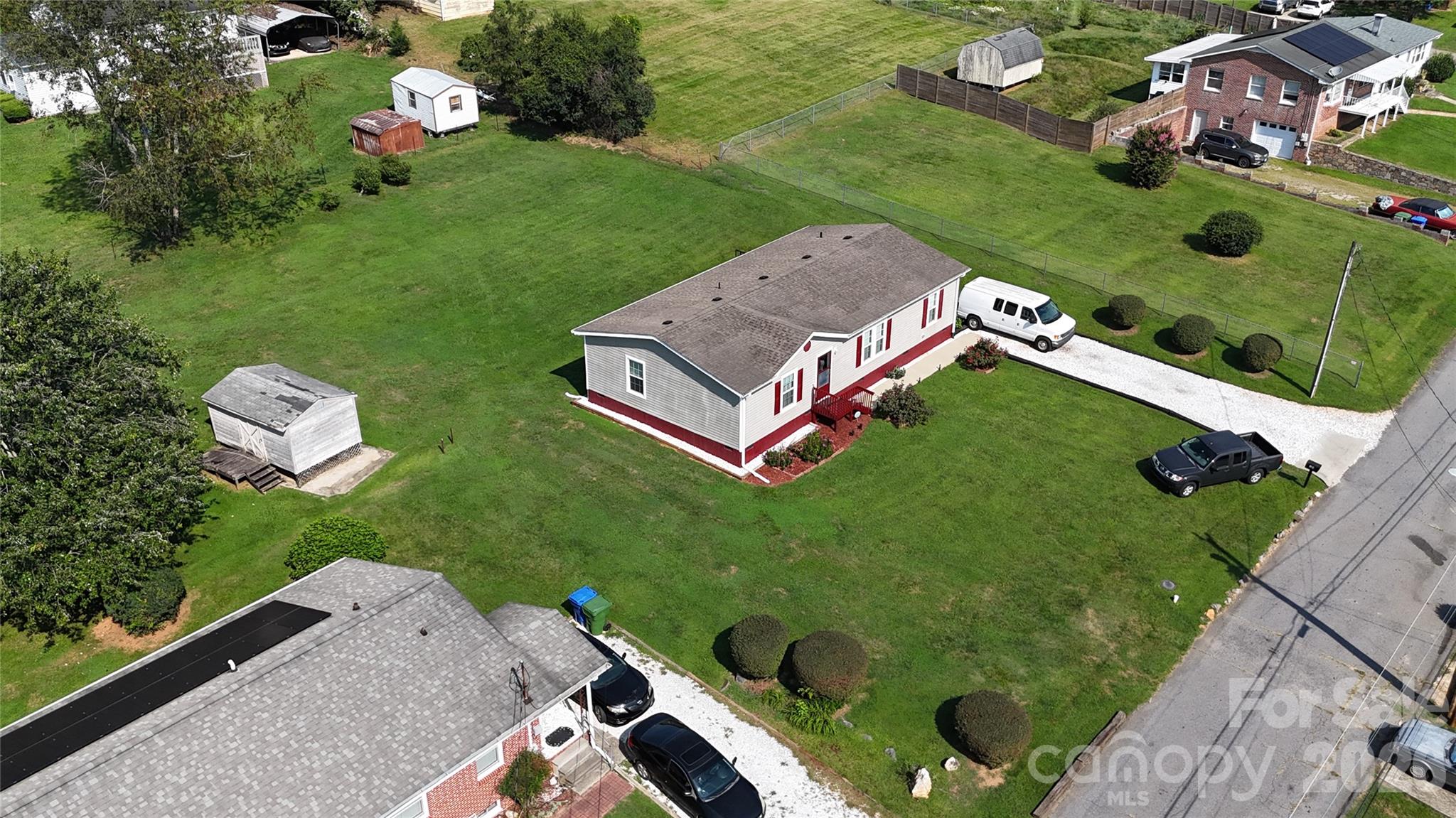10 Brad Street Property Photo 14
