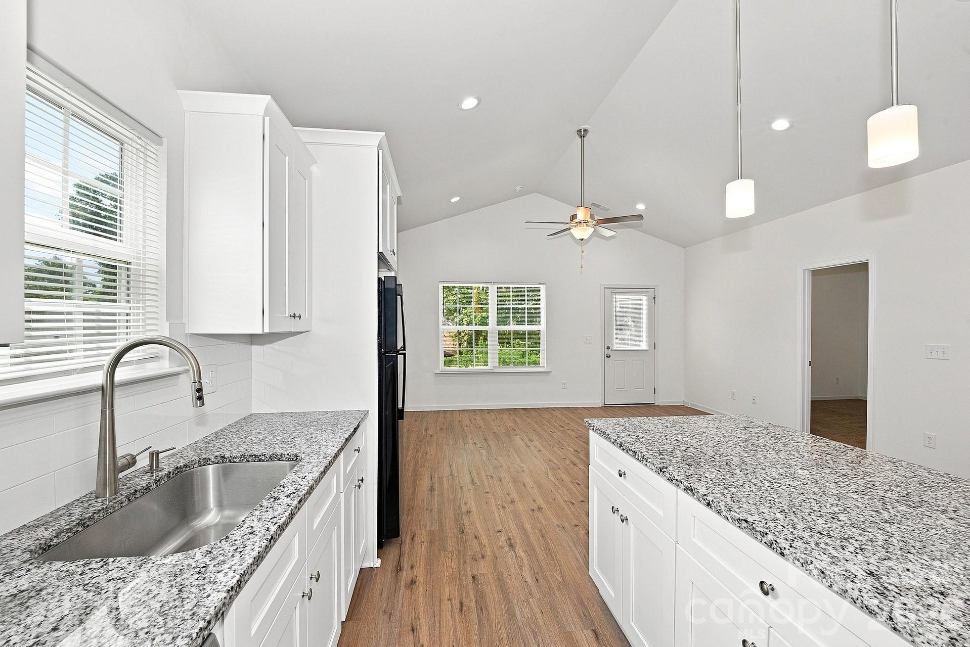 10812 Mount Holly Road Property Photo 3