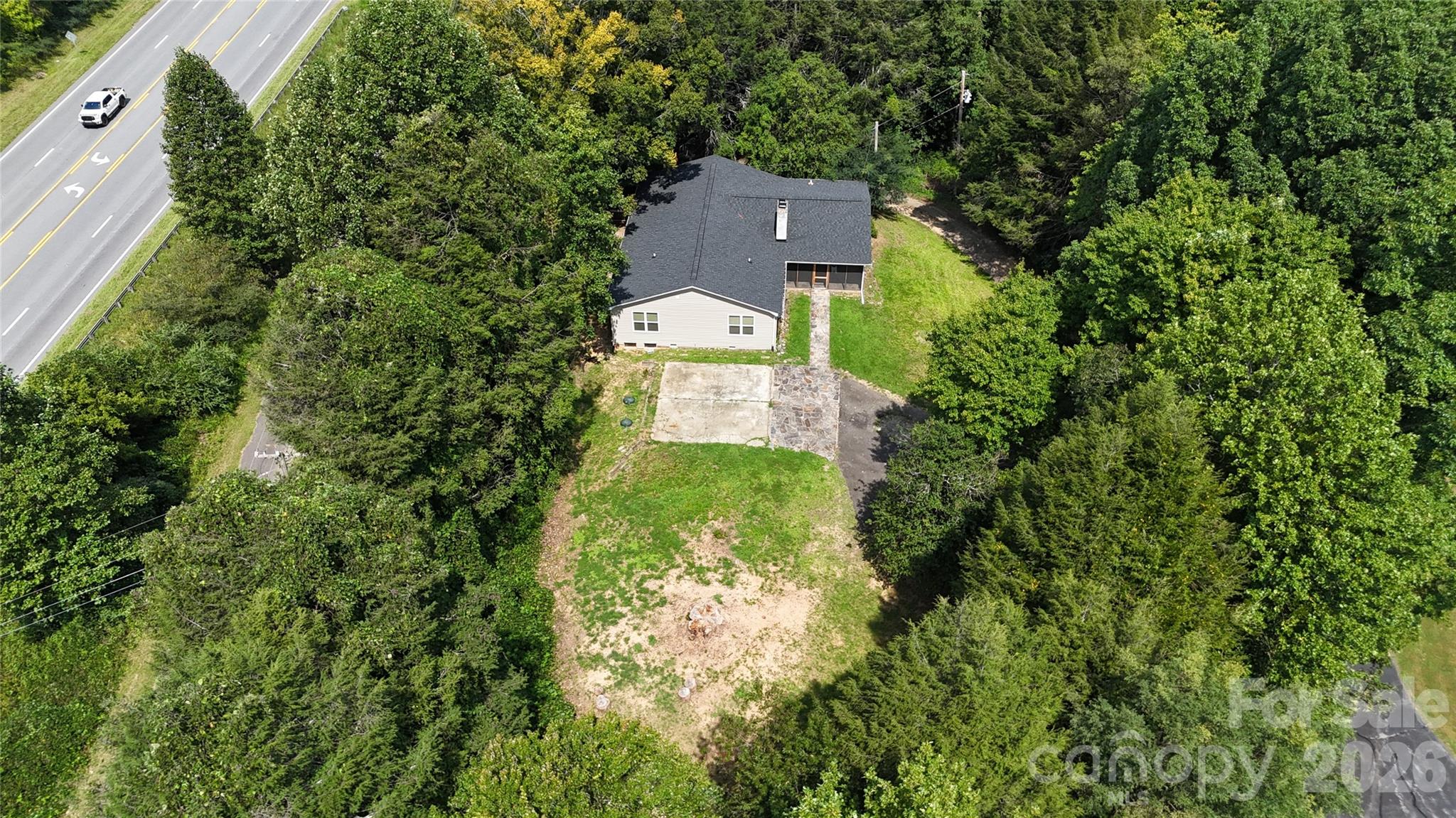 182 Us 221 Business Extension 3 Property Photo 2