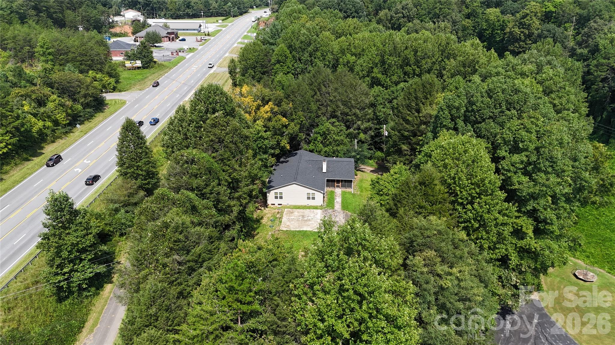 182 Us 221 Business Extension 3 Property Photo 4