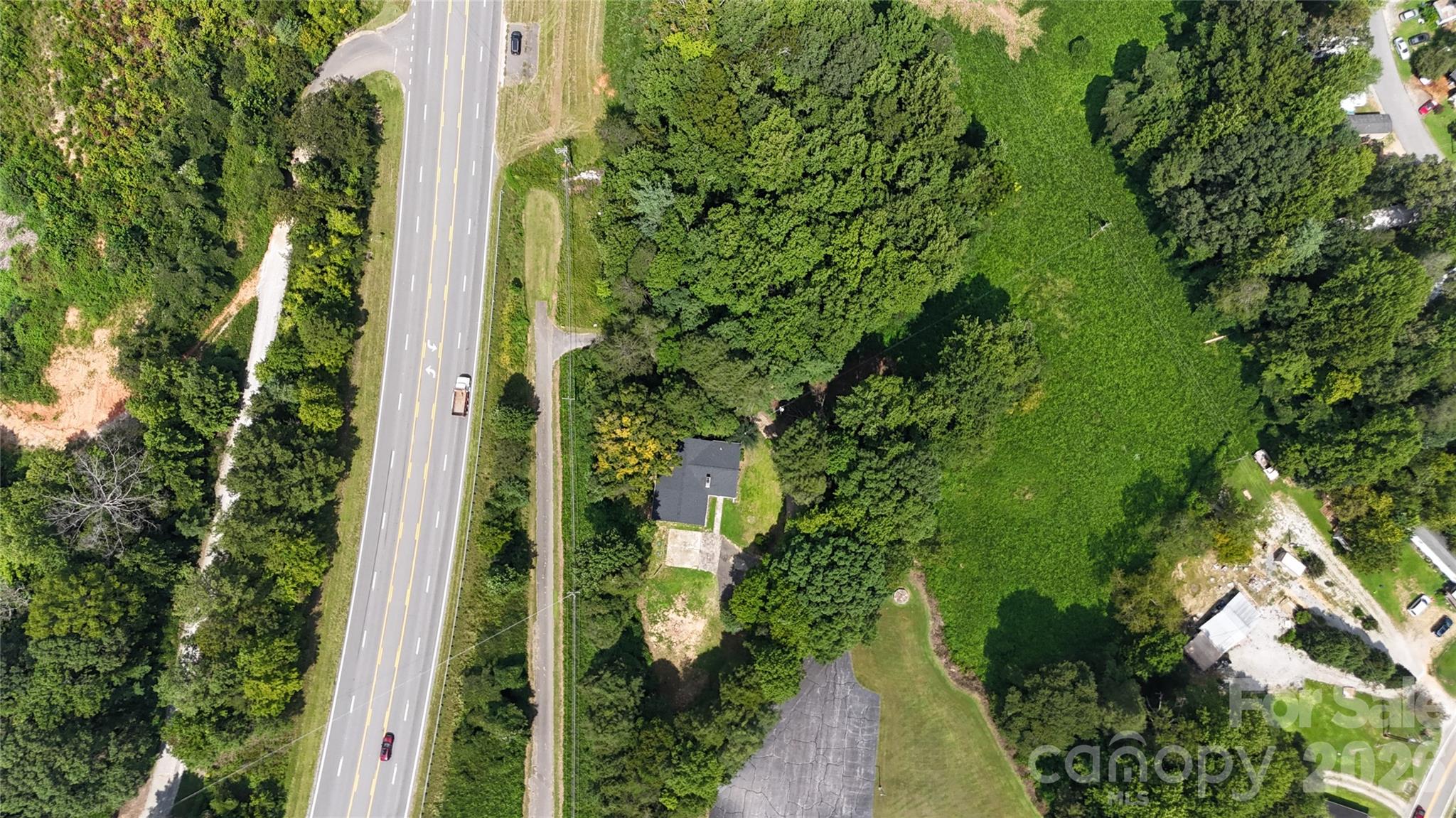 182 Us 221 Business Extension 3 Property Photo 5