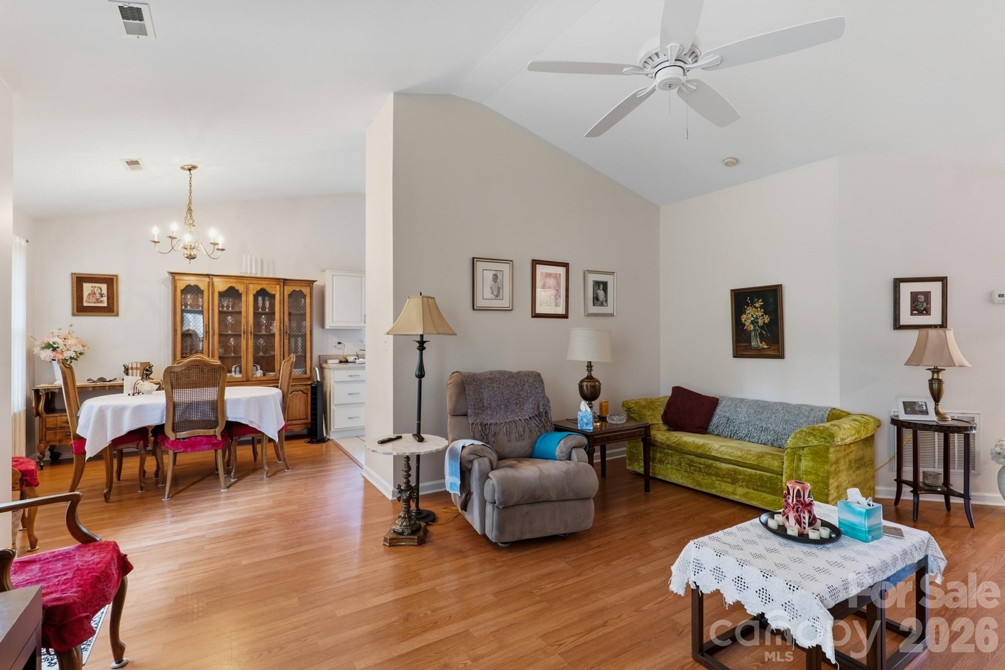 12714 Cedar Crossings Drive Property Photo 9
